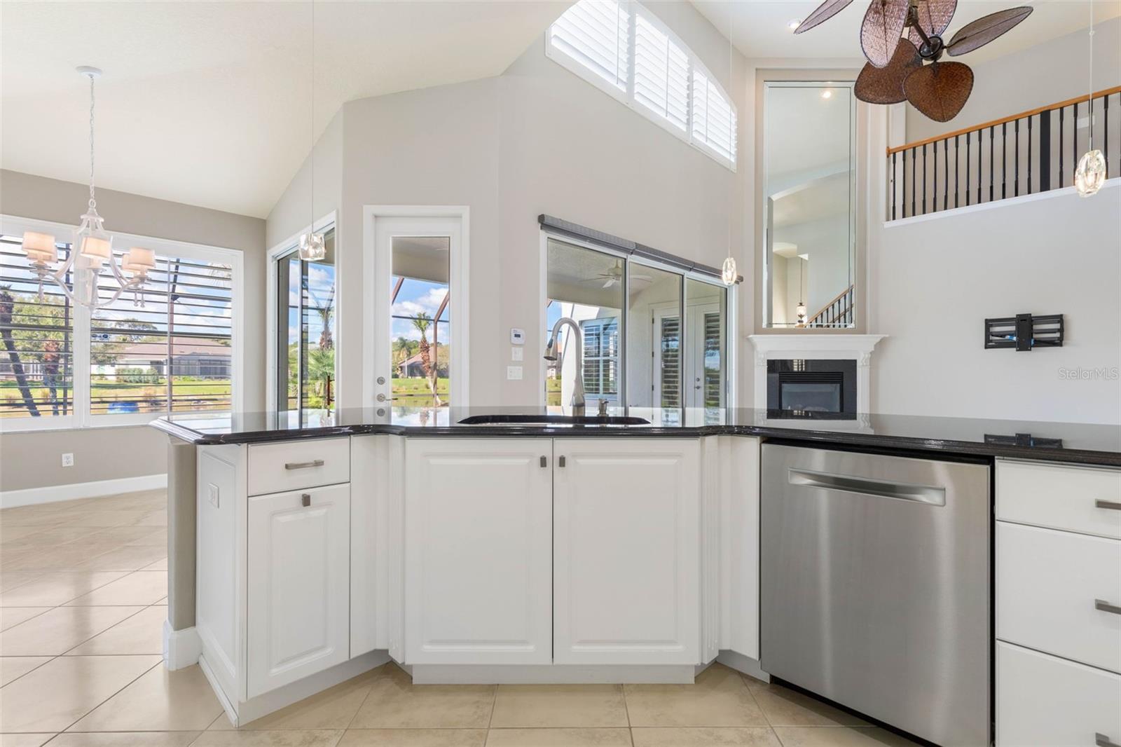 Image 15 of 100 For 37 Waterview Drive