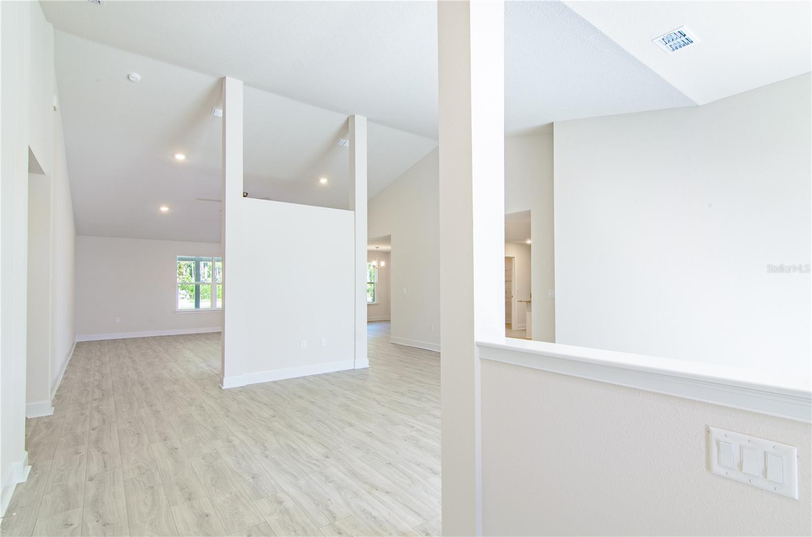 Image 9 of 42 For 1 Zaun Court