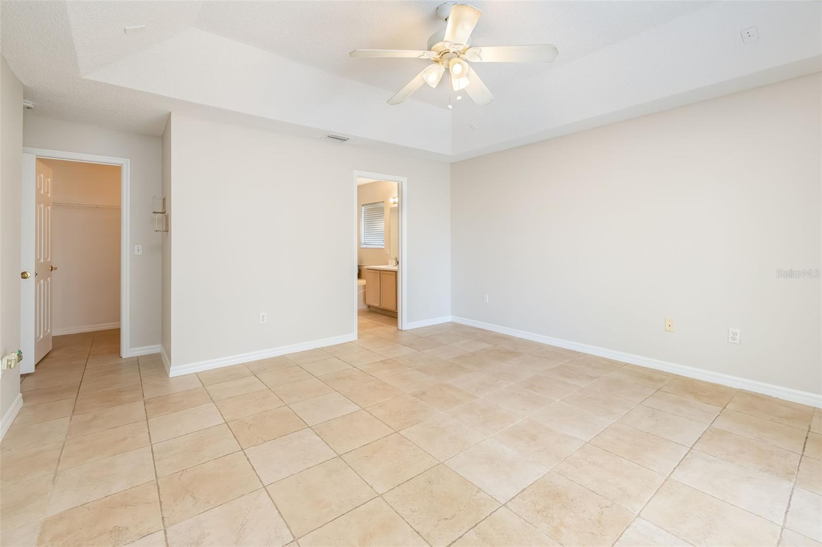 Image 29 of 66 For 19 Prestwick Lane