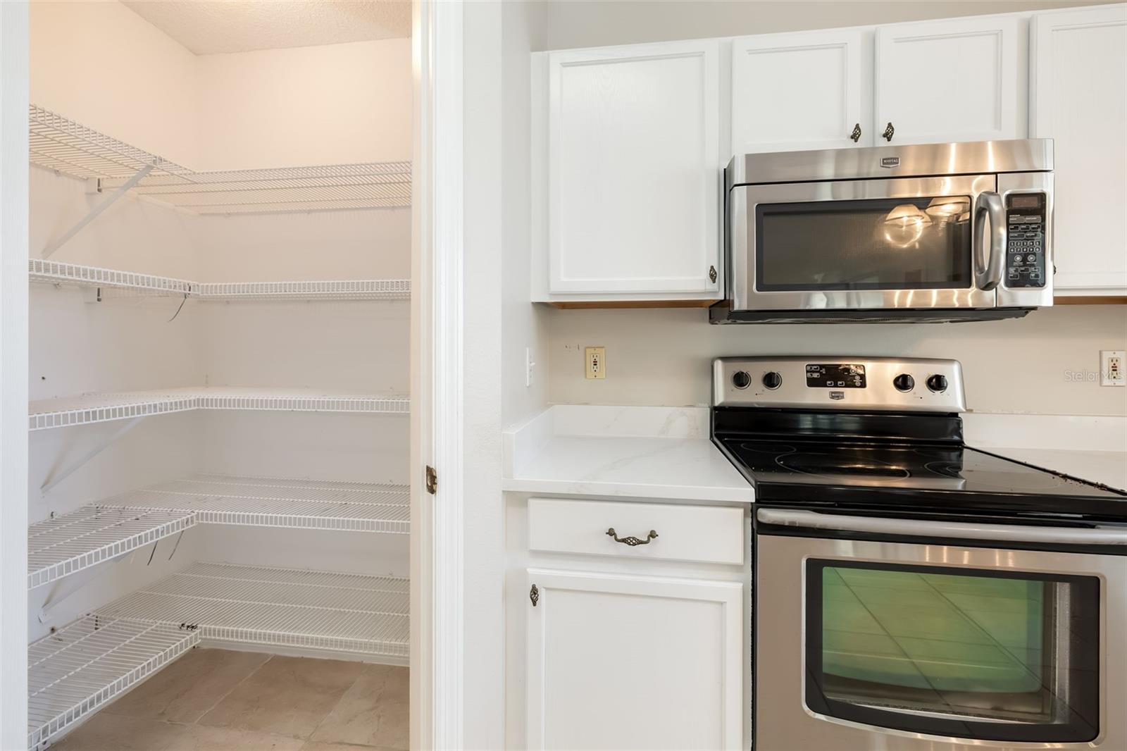 Image 9 of 66 For 19 Prestwick Lane