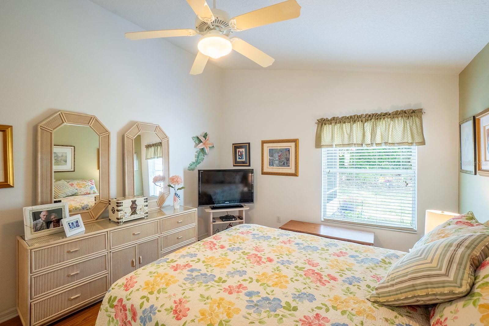 Image 17 of 38 For 1 Gleneagles Place