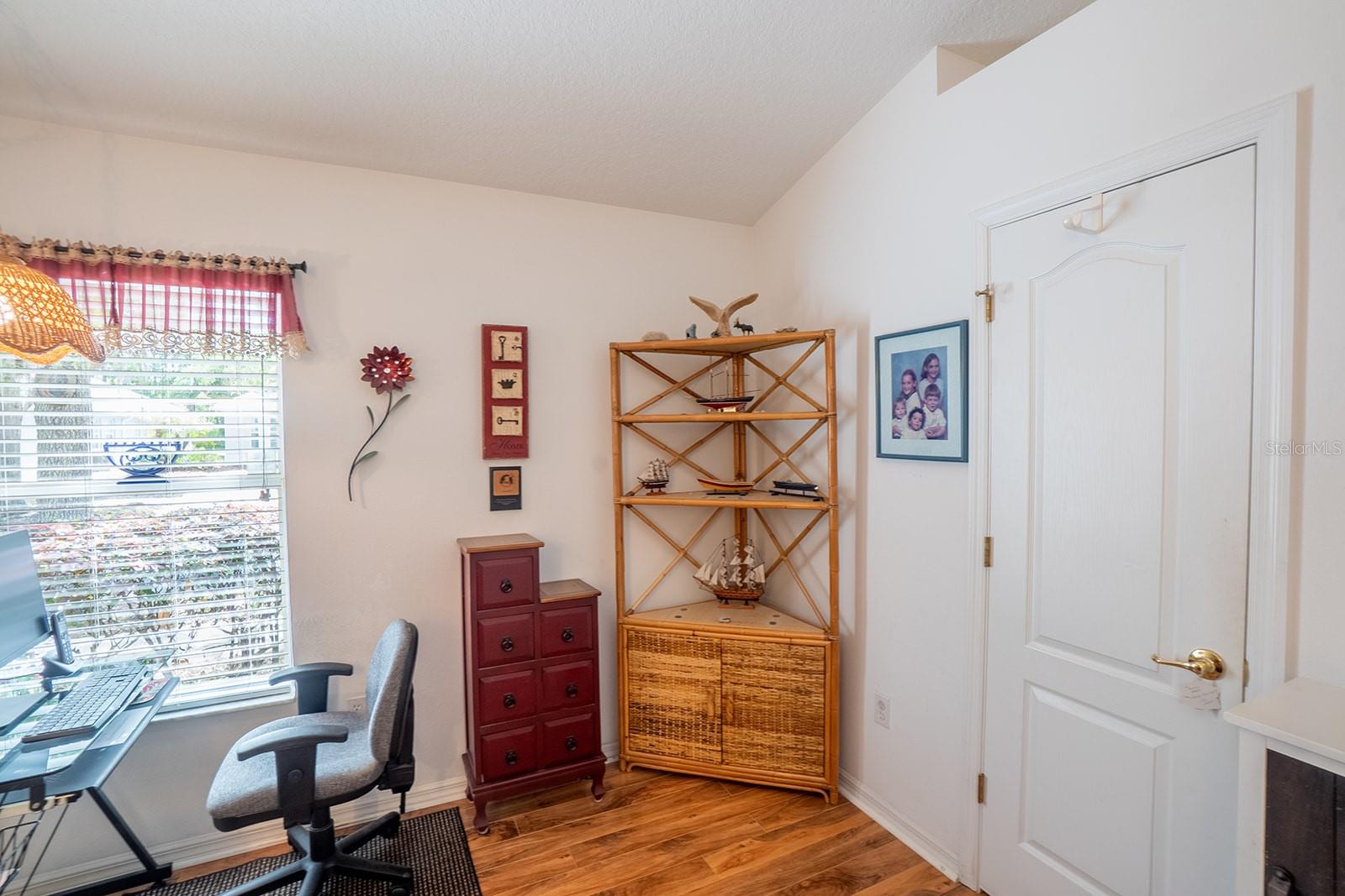 Image 28 of 38 For 1 Gleneagles Place