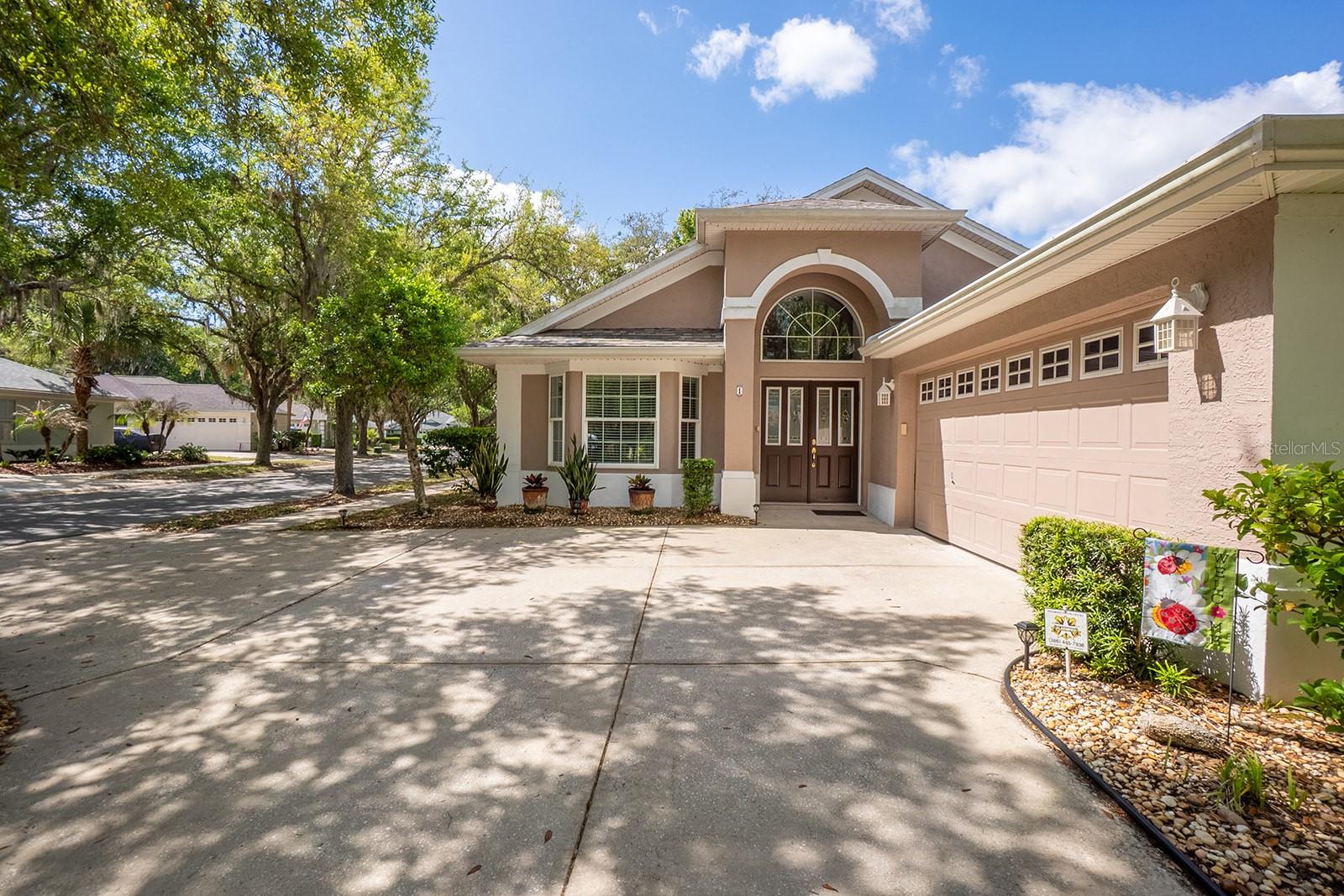 Image 36 of 38 For 1 Gleneagles Place