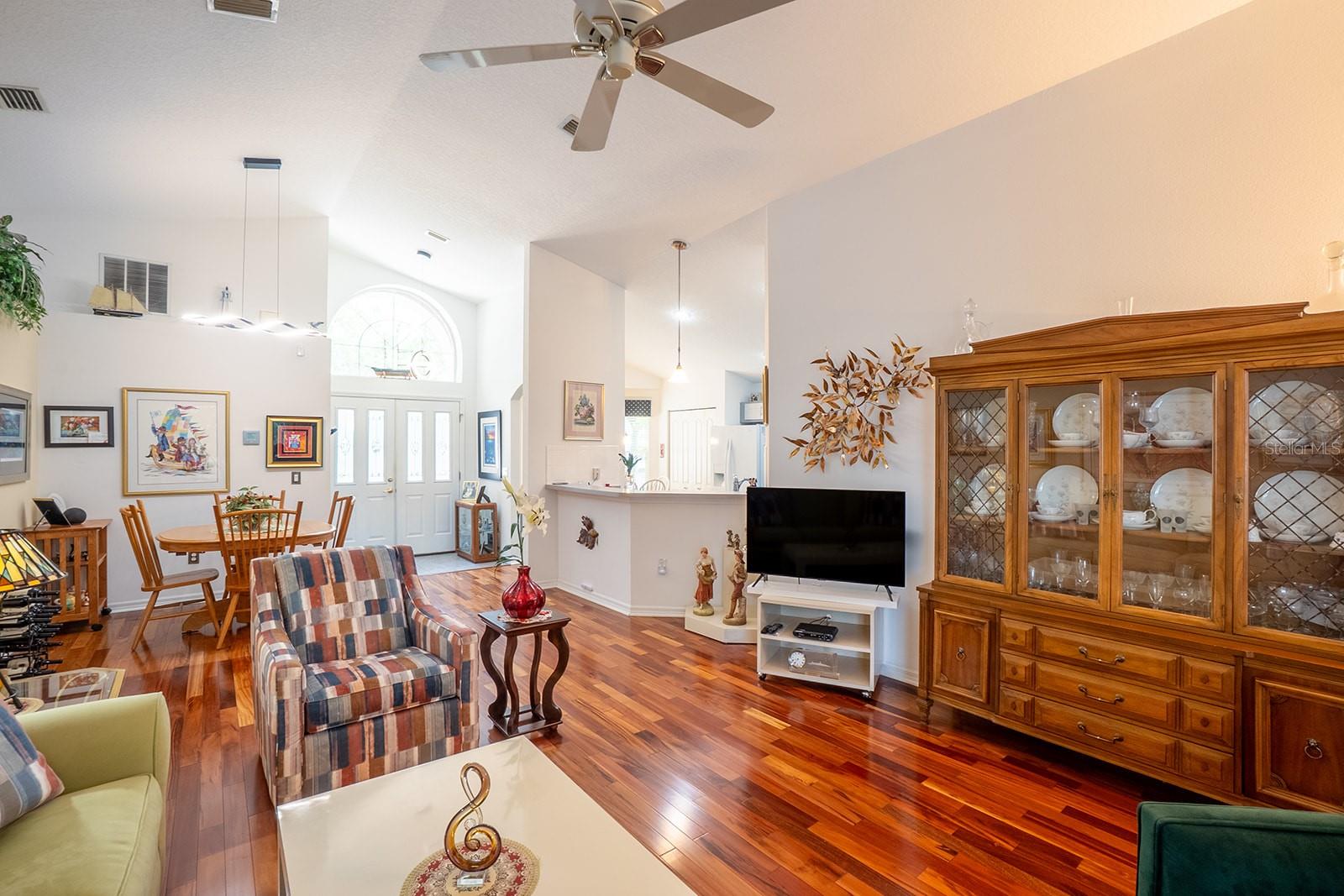 Image 7 of 38 For 1 Gleneagles Place