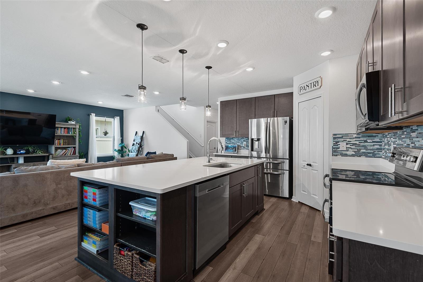 Image 14 of 84 For 123 Oakleaf Way