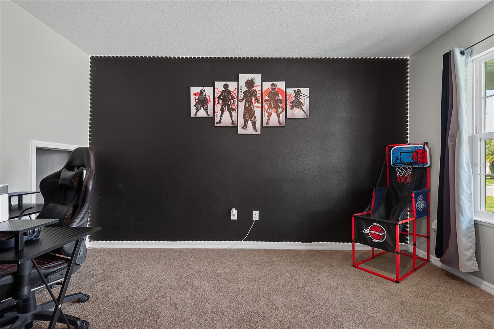 Image 21 of 84 For 123 Oakleaf Way