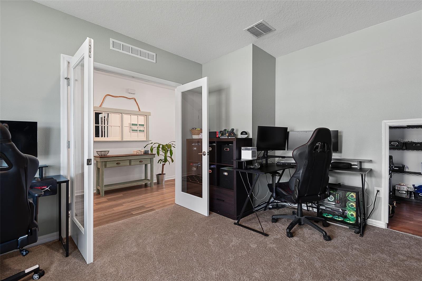 Image 22 of 84 For 123 Oakleaf Way