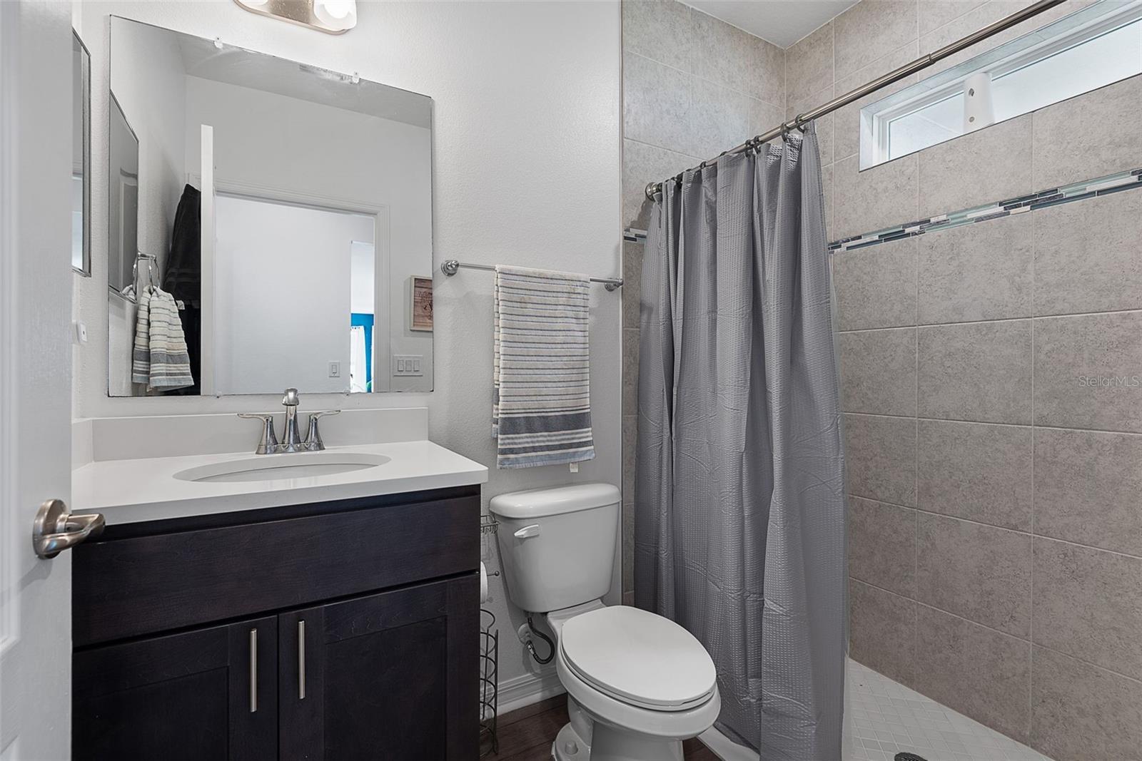 Image 58 of 84 For 123 Oakleaf Way