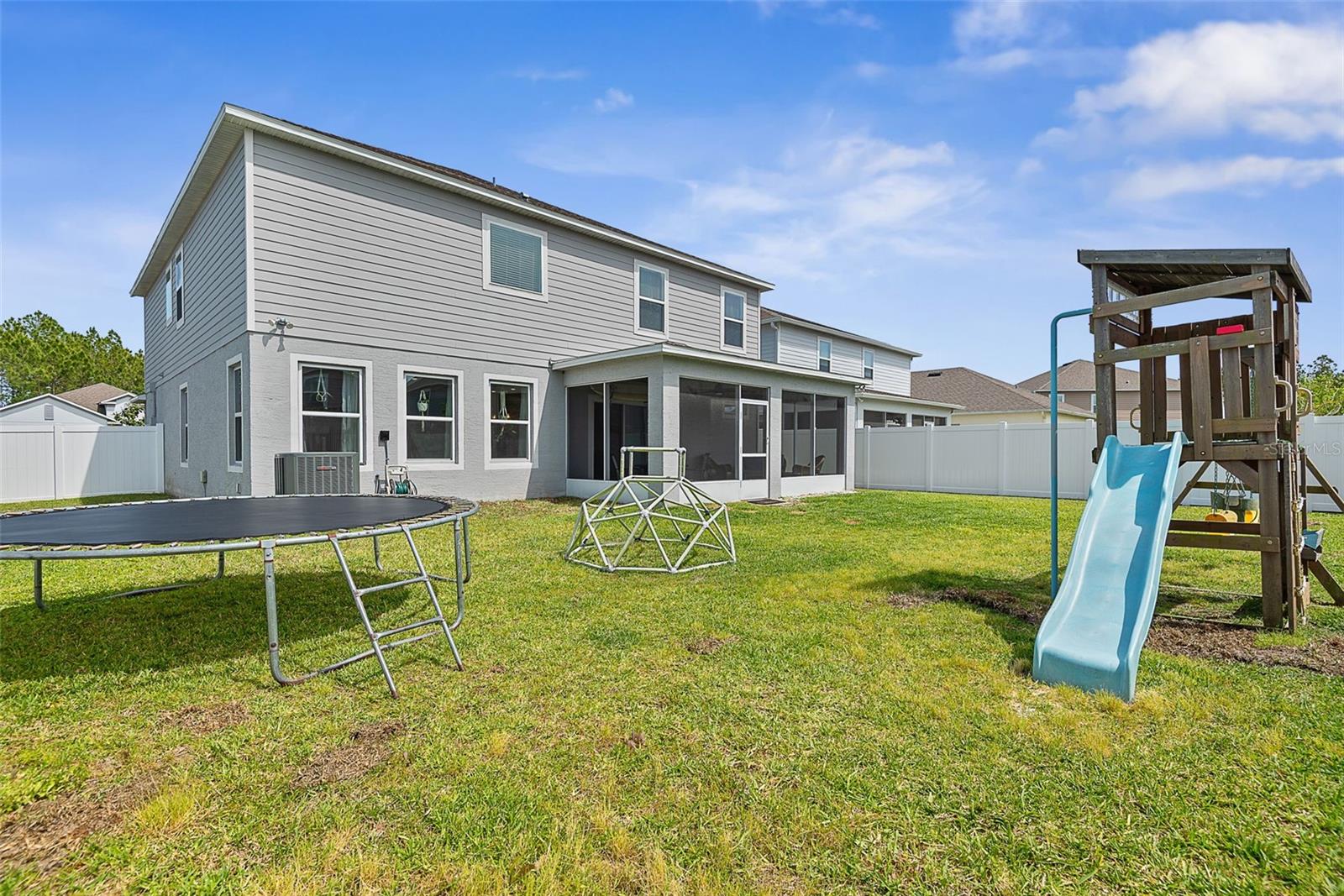 Image 65 of 84 For 123 Oakleaf Way