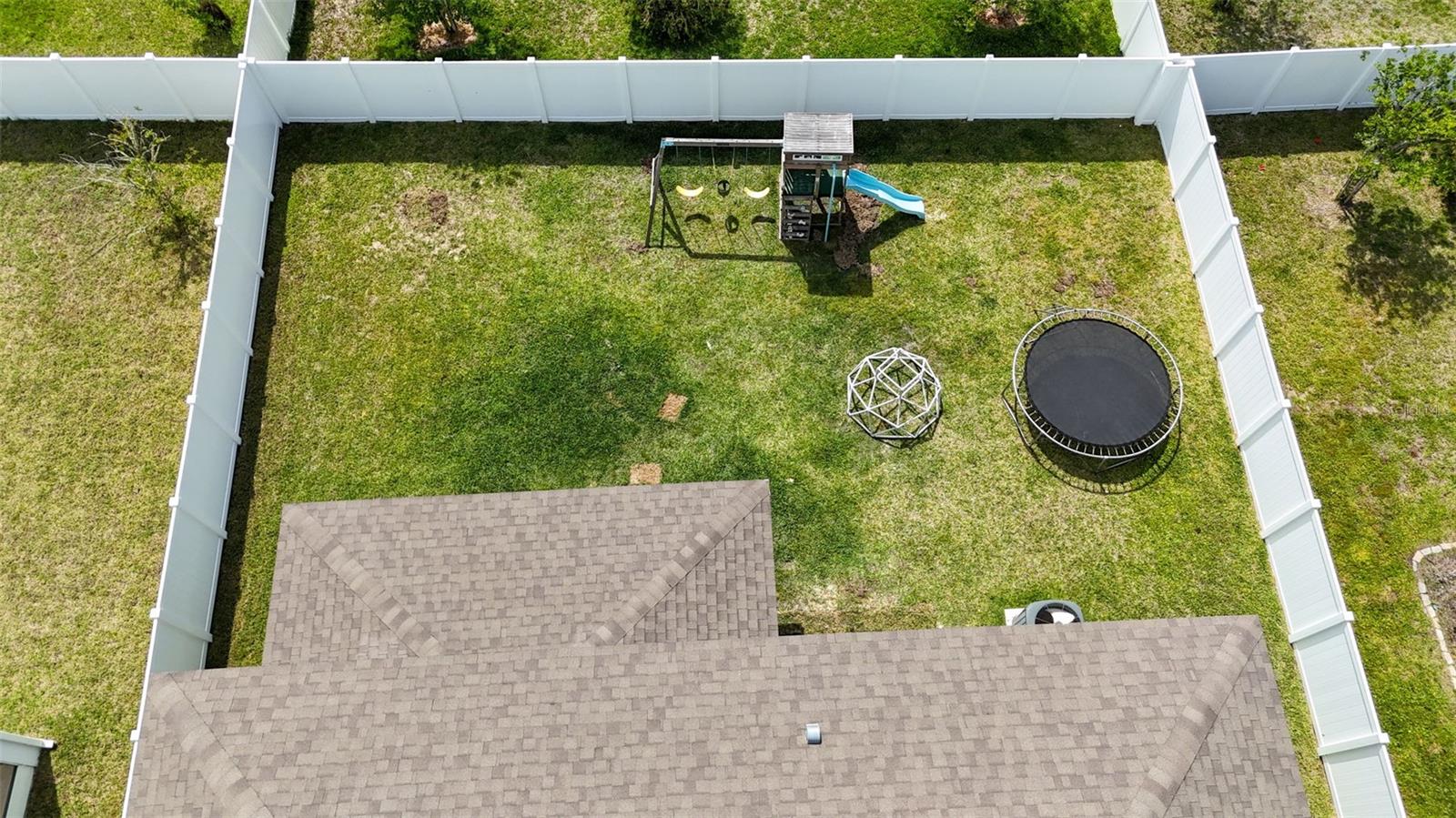 Image 72 of 84 For 123 Oakleaf Way