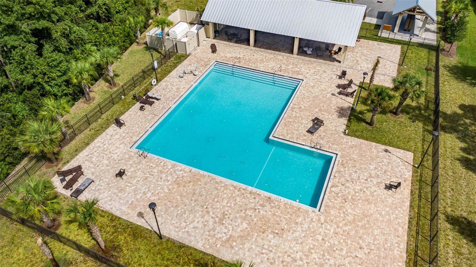 Image 77 of 84 For 123 Oakleaf Way