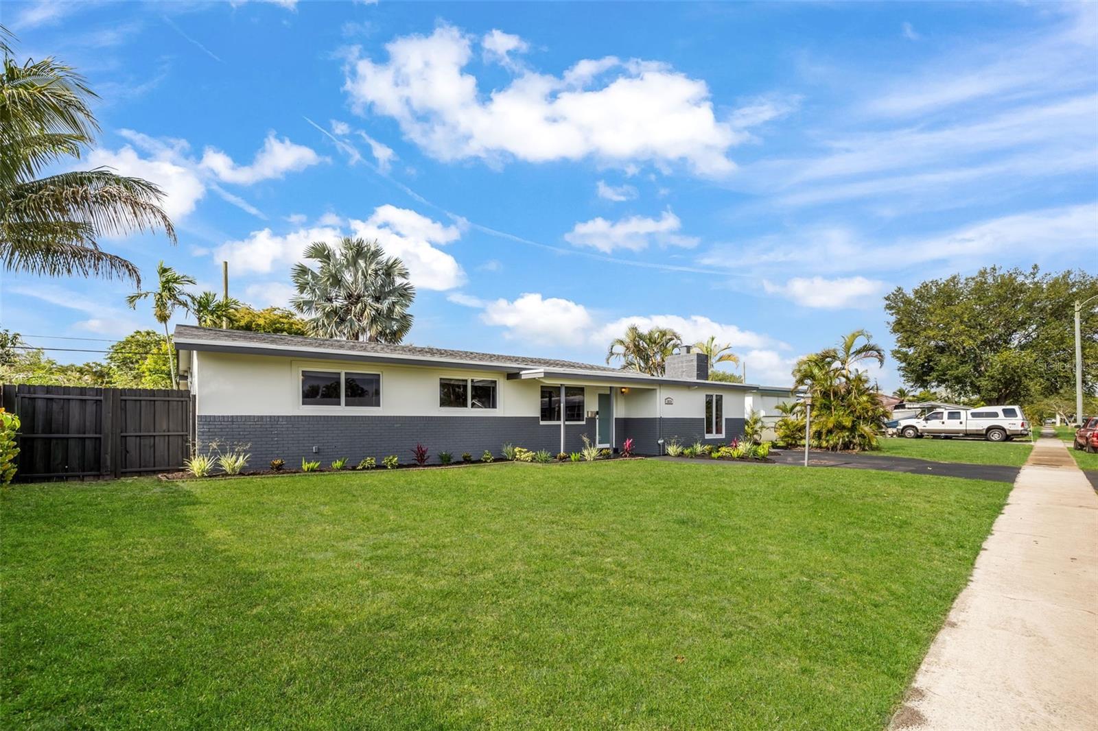 Image 2 of 55 For 3624 23rd Street