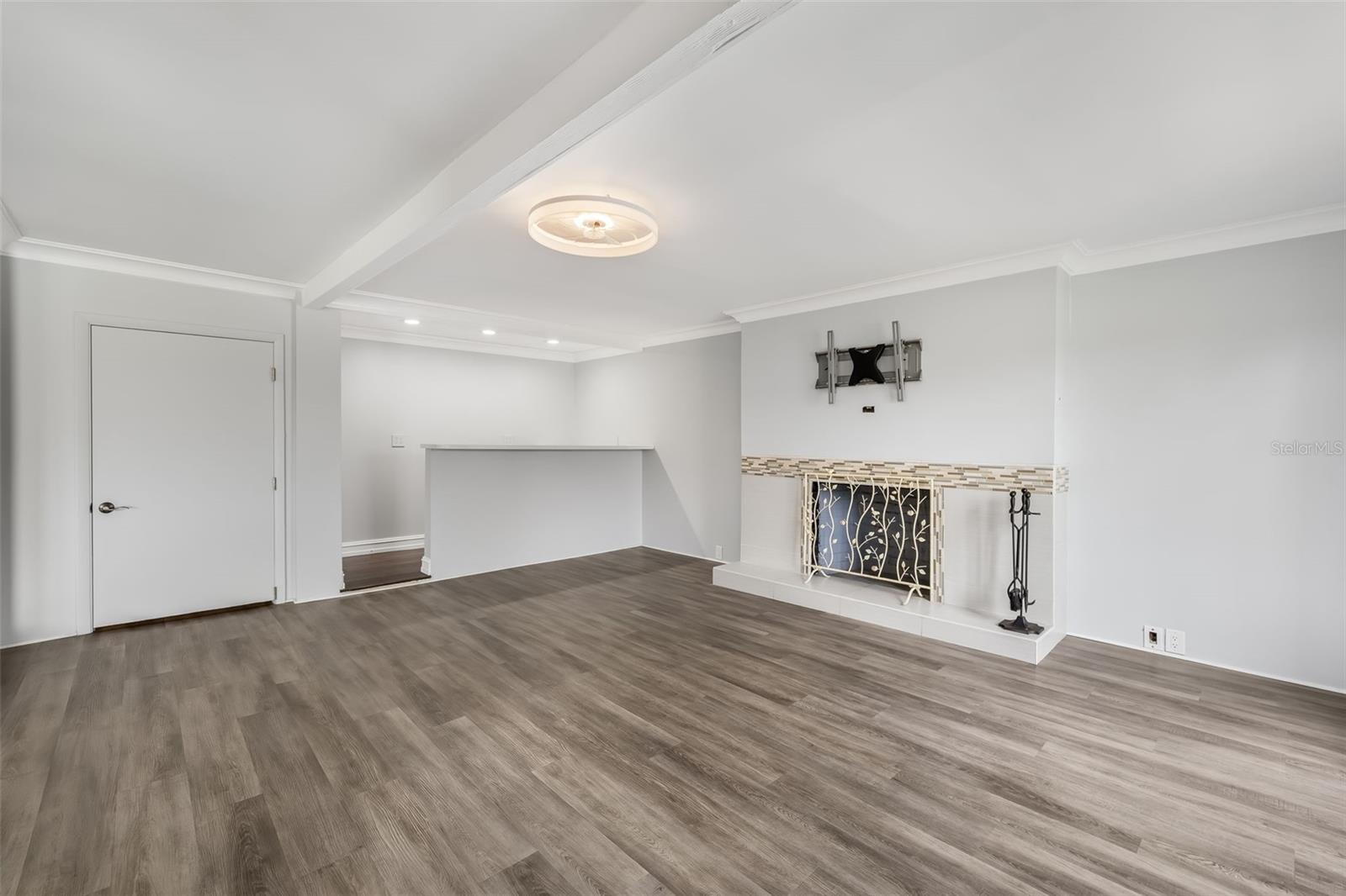 Image 22 of 55 For 3624 23rd Street