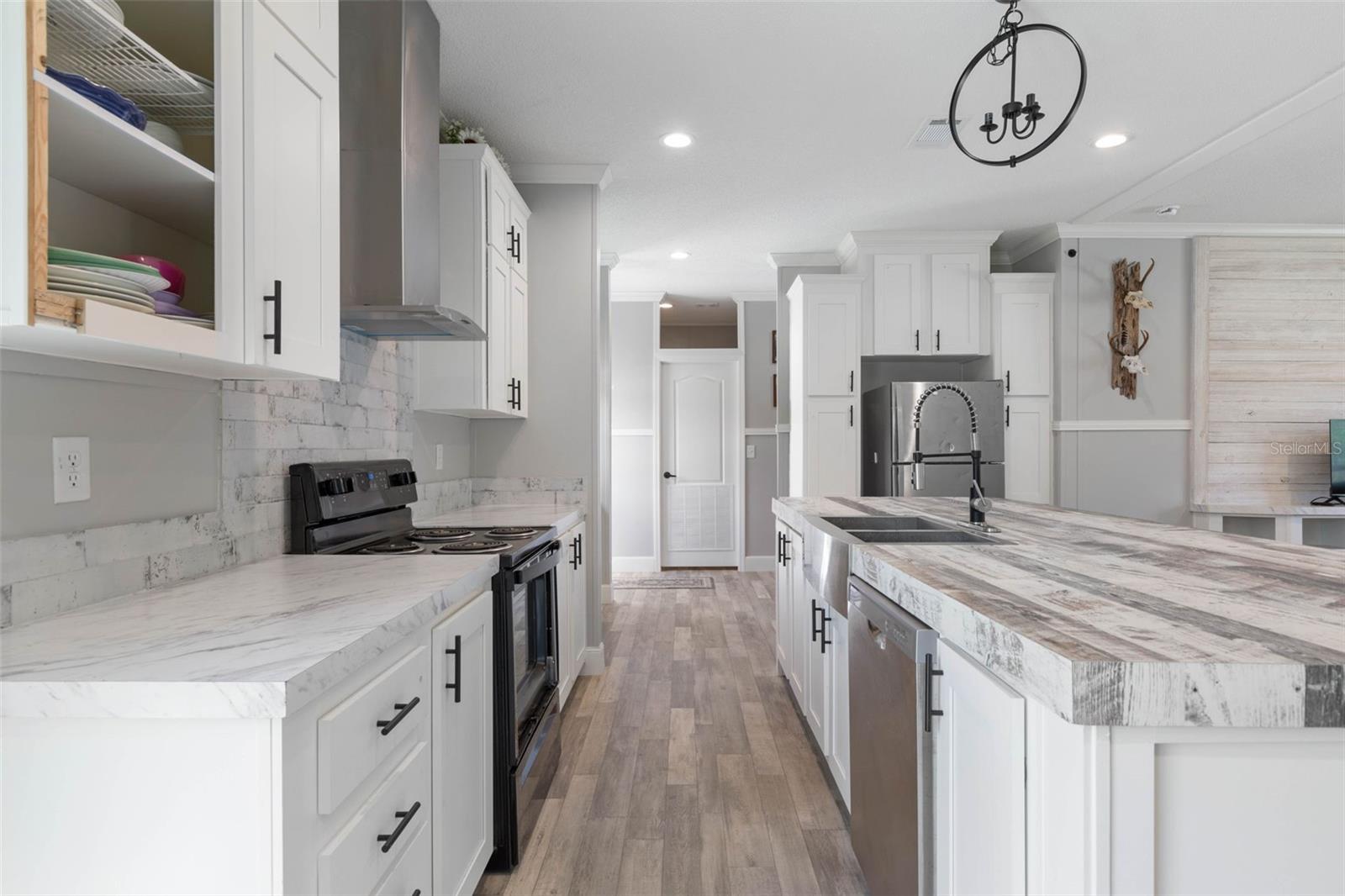 Image 10 of 62 For 15539 County Rd 305