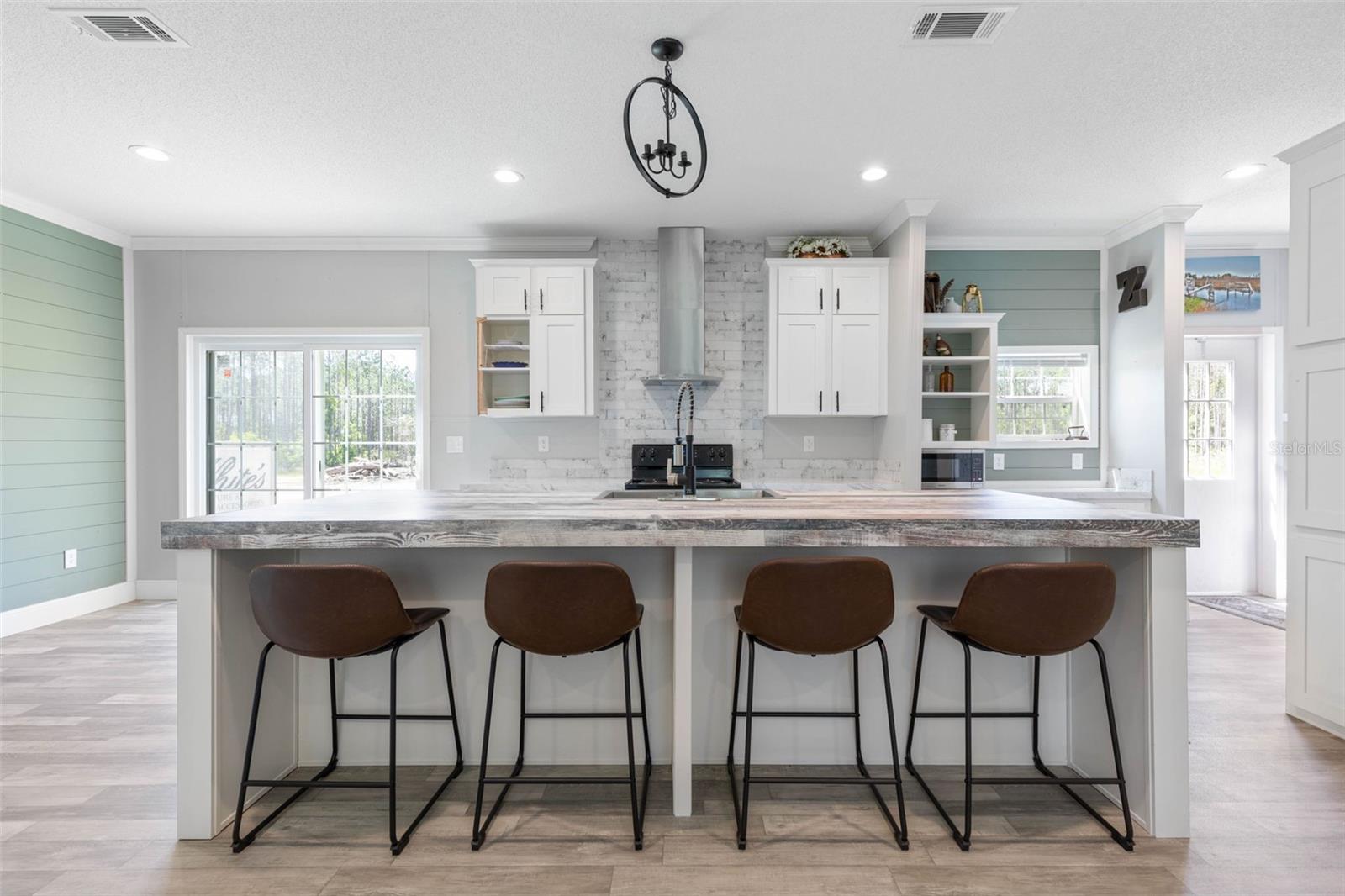 Image 14 of 62 For 15539 County Rd 305