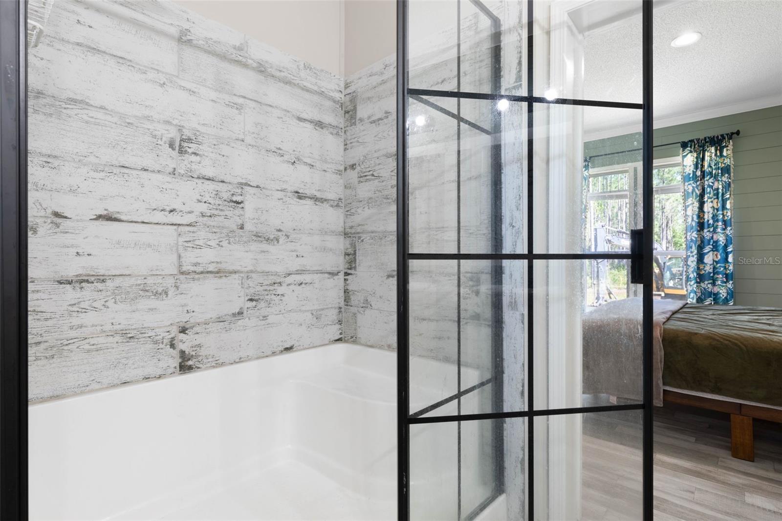 Image 20 of 62 For 15539 County Rd 305