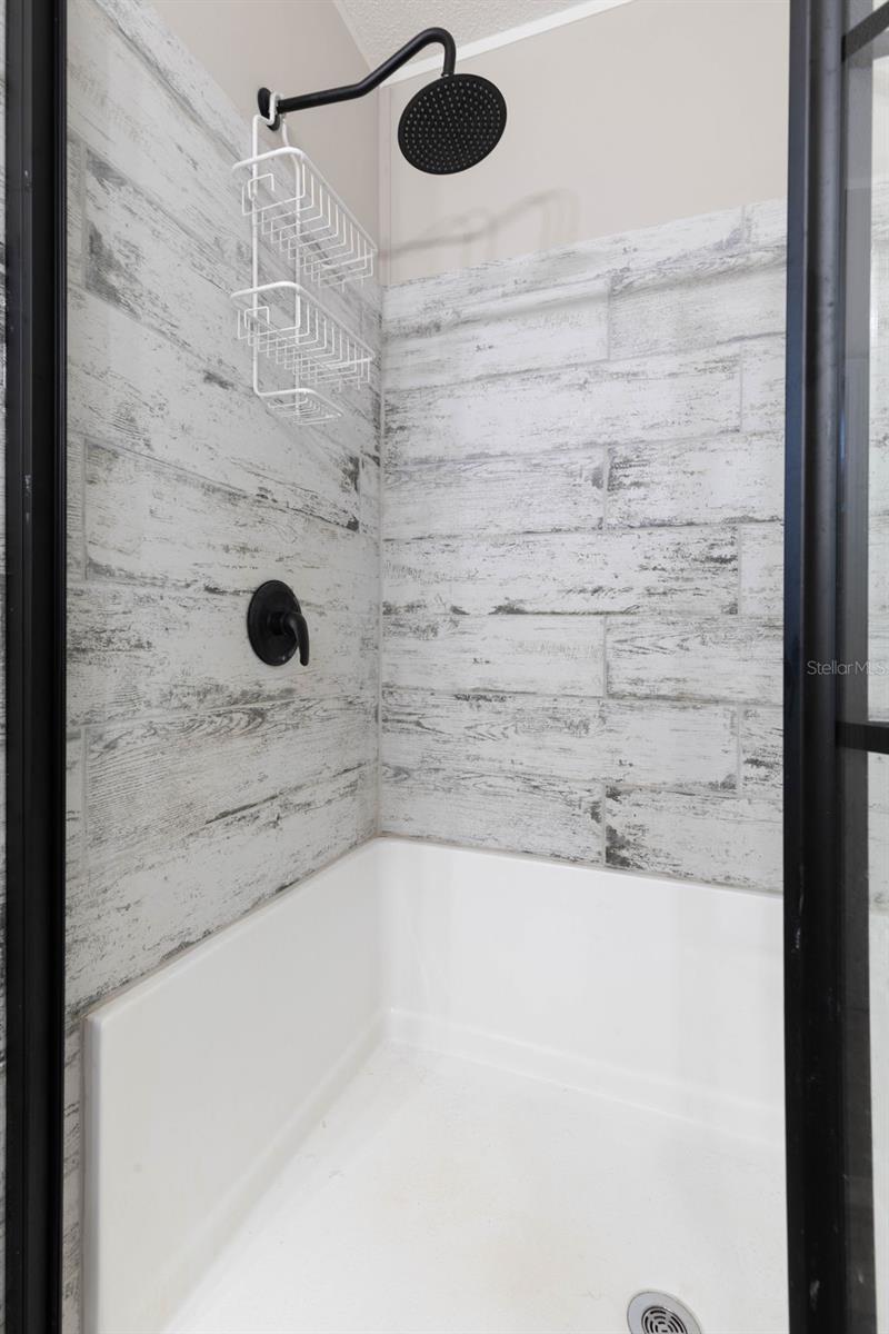 Image 21 of 62 For 15539 County Rd 305