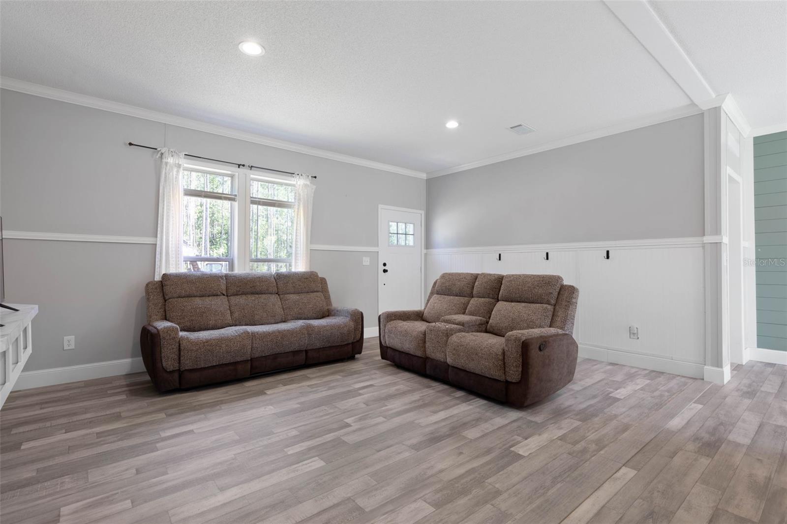 Image 5 of 62 For 15539 County Rd 305