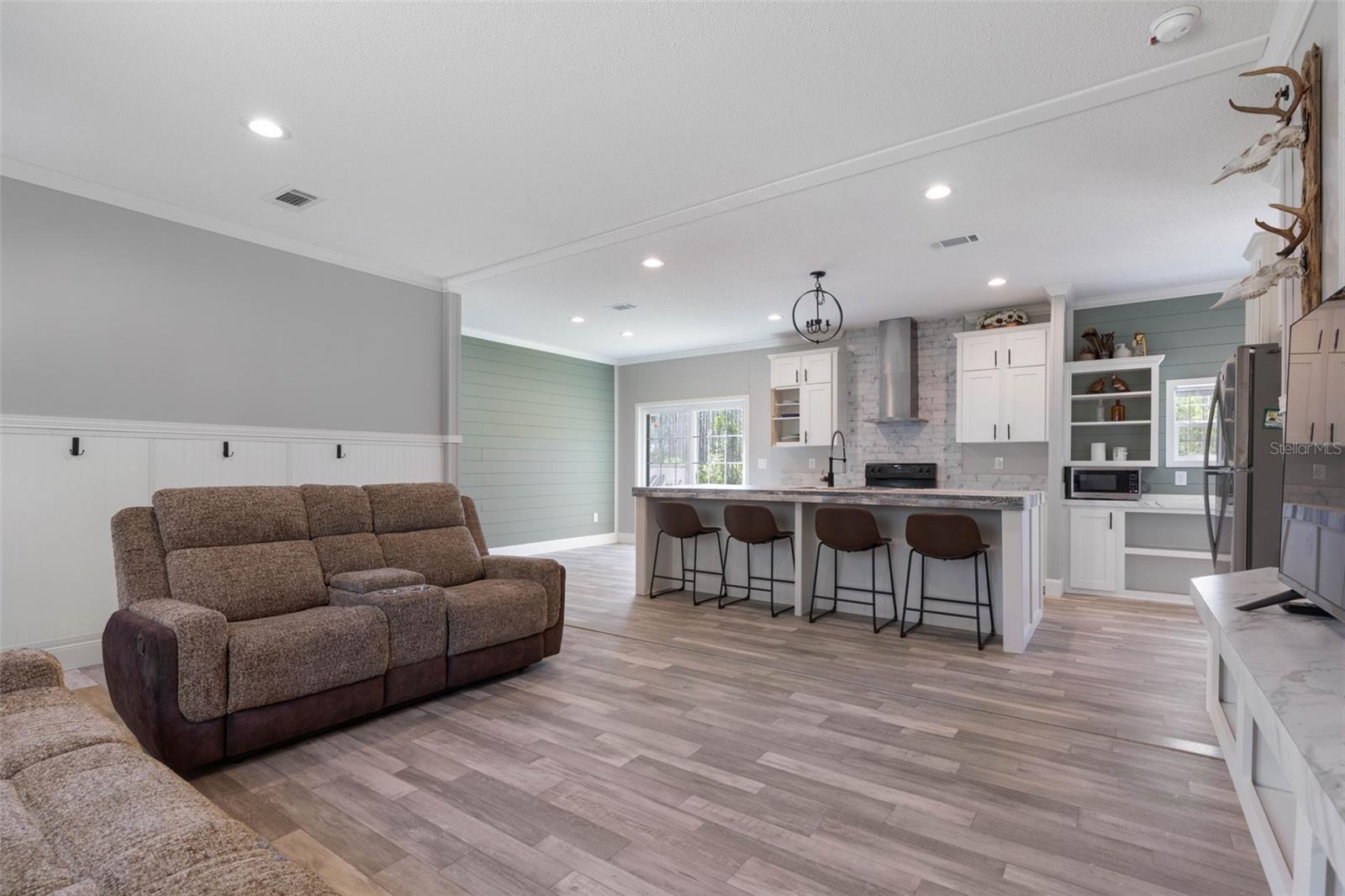 Image 7 of 62 For 15539 County Rd 305