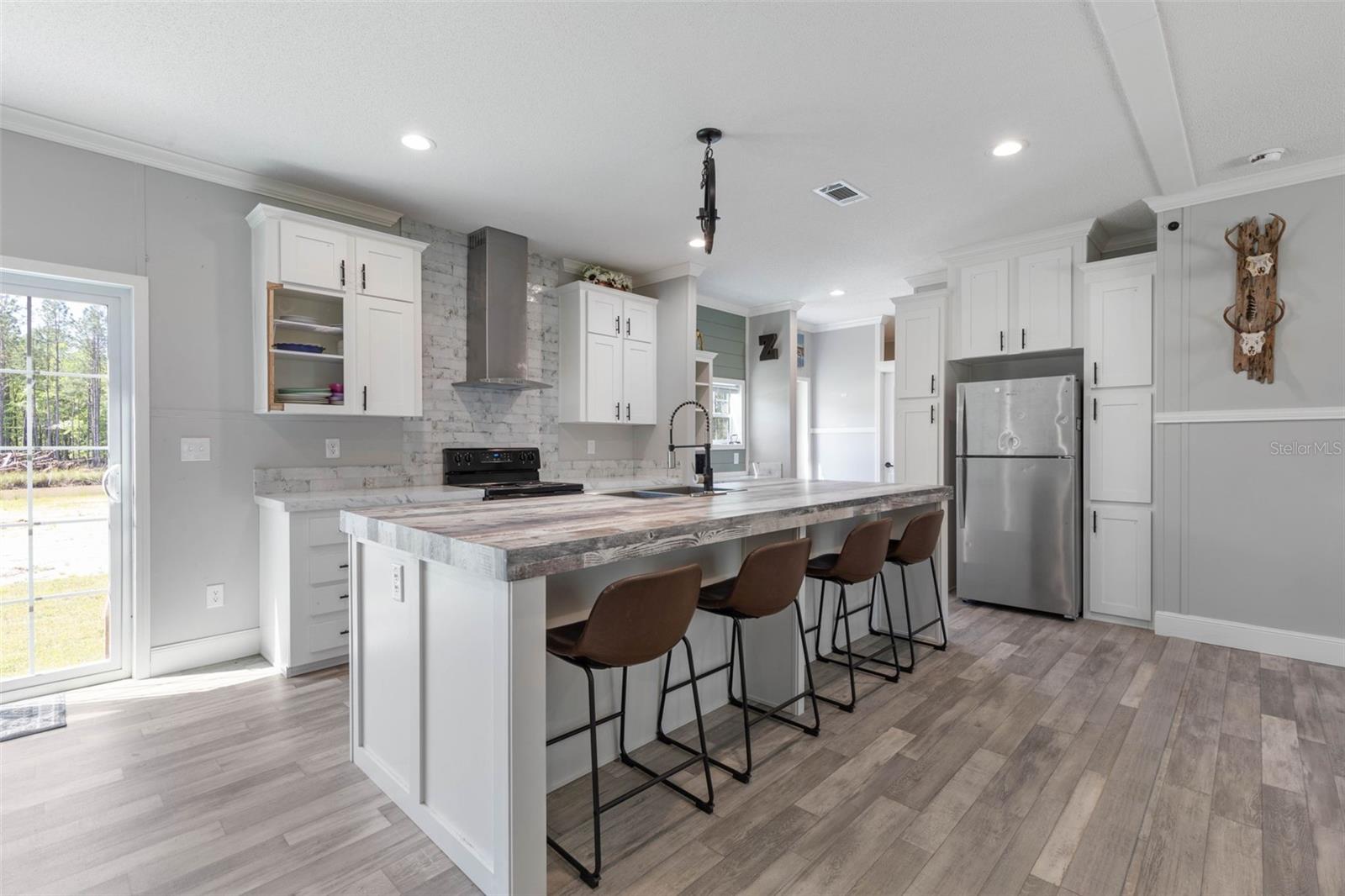 Image 8 of 62 For 15539 County Rd 305