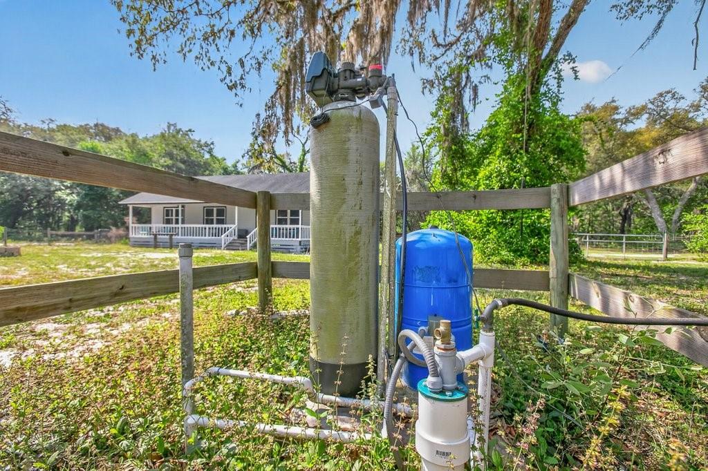 Image 66 of 71 For 461 Old Starke Road