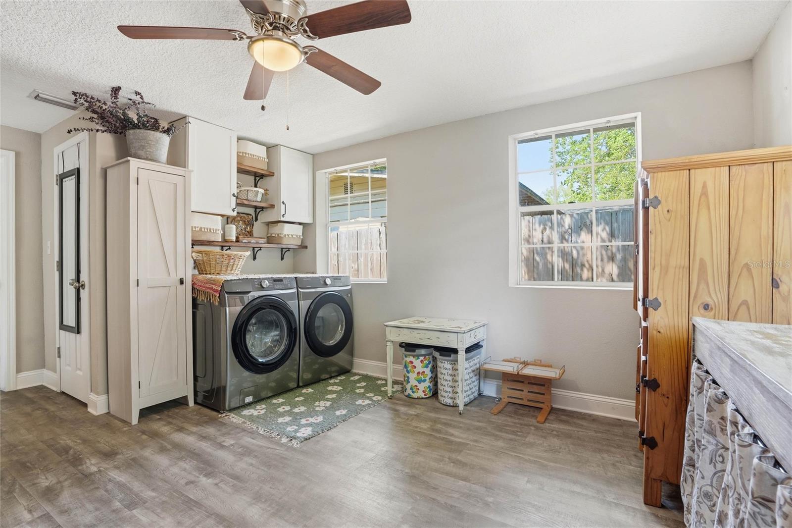 Image 22 of 35 For 5211 Glenwood Avenue