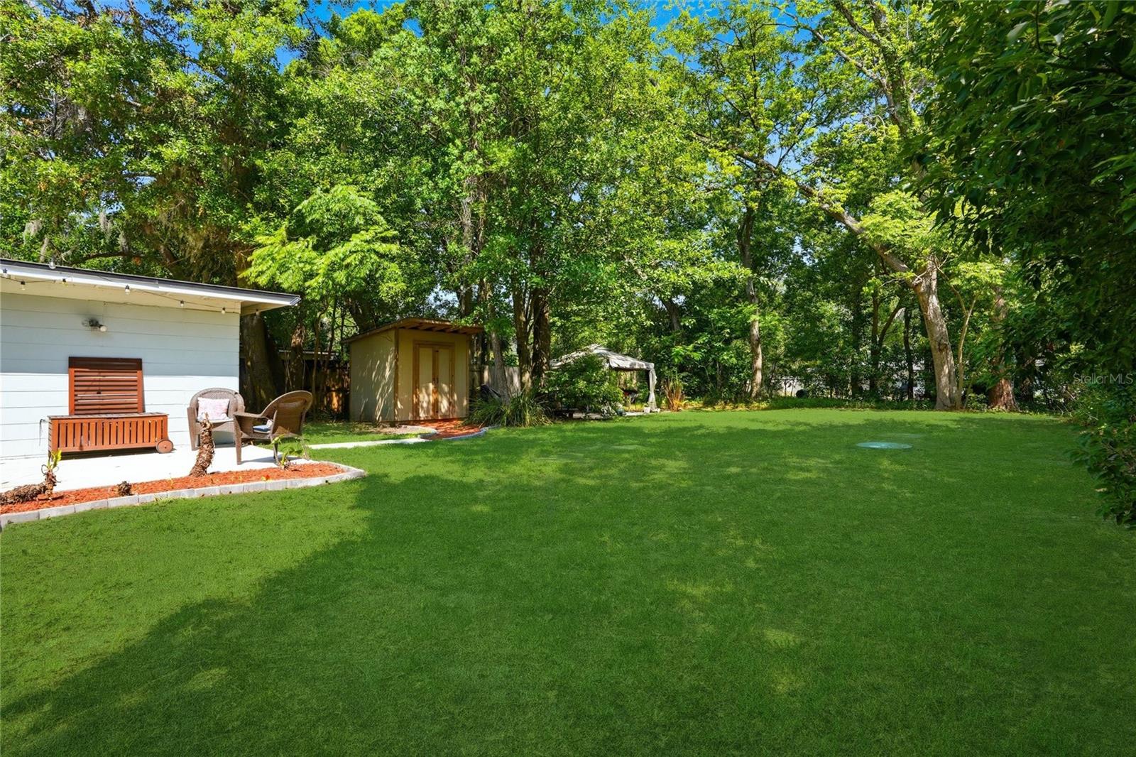 Image 25 of 35 For 5211 Glenwood Avenue