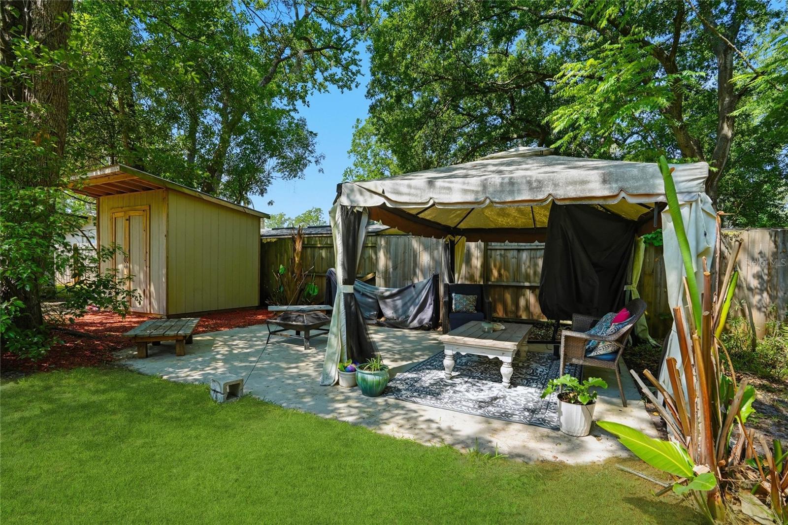 Image 26 of 35 For 5211 Glenwood Avenue