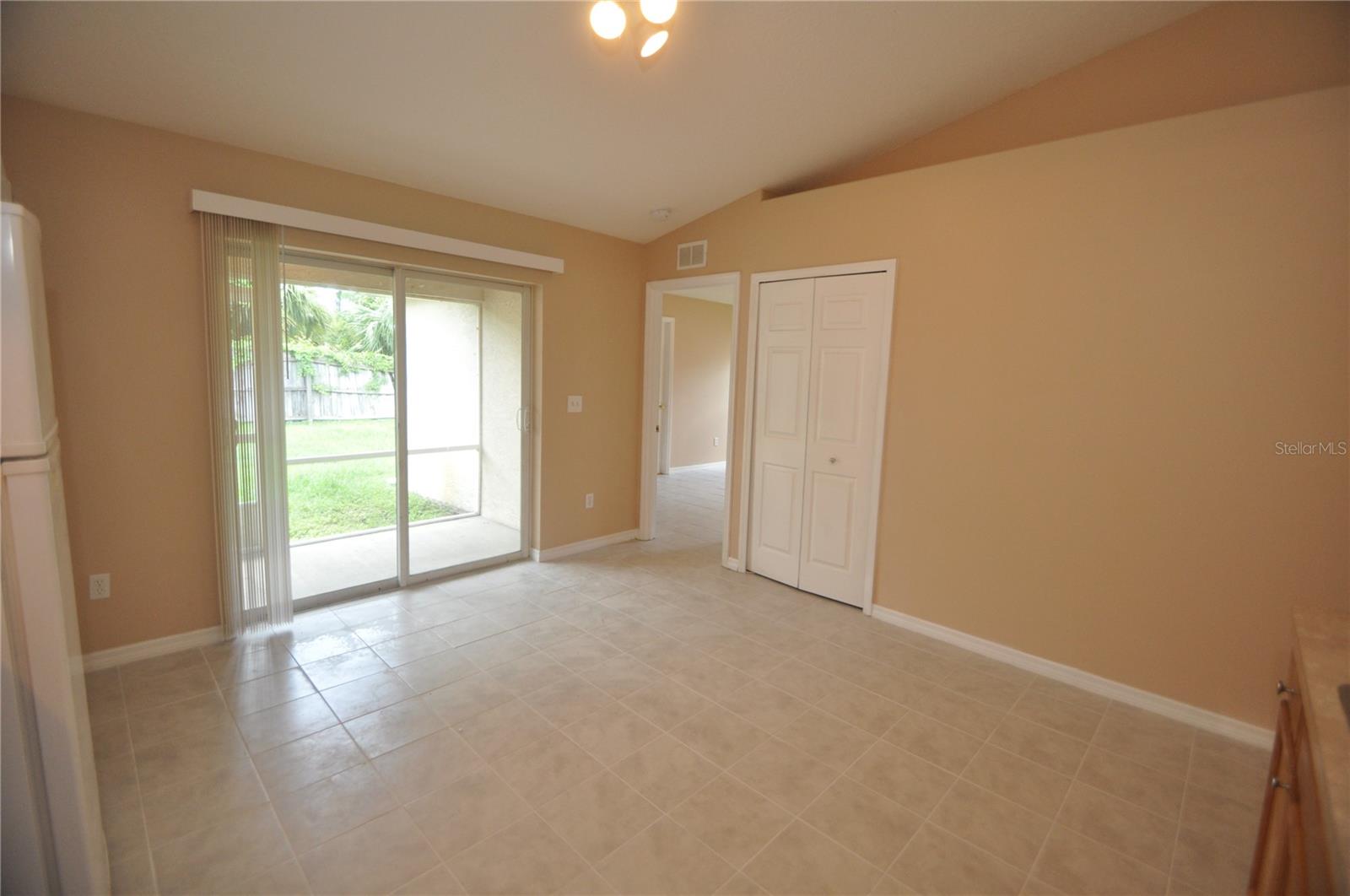 Image 13 of 29 For 69 Rose Drive B