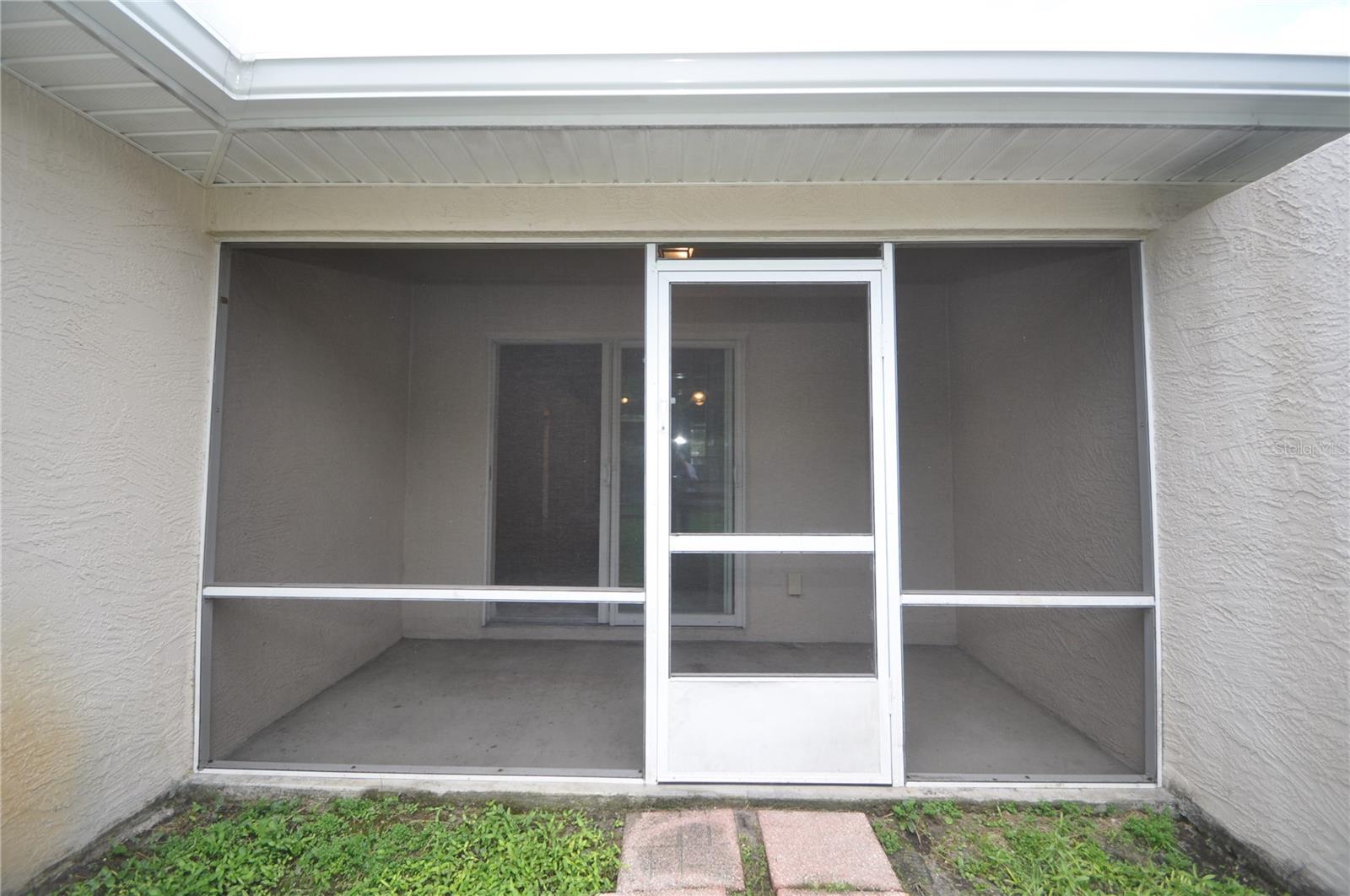 Image 15 of 29 For 69 Rose Drive B