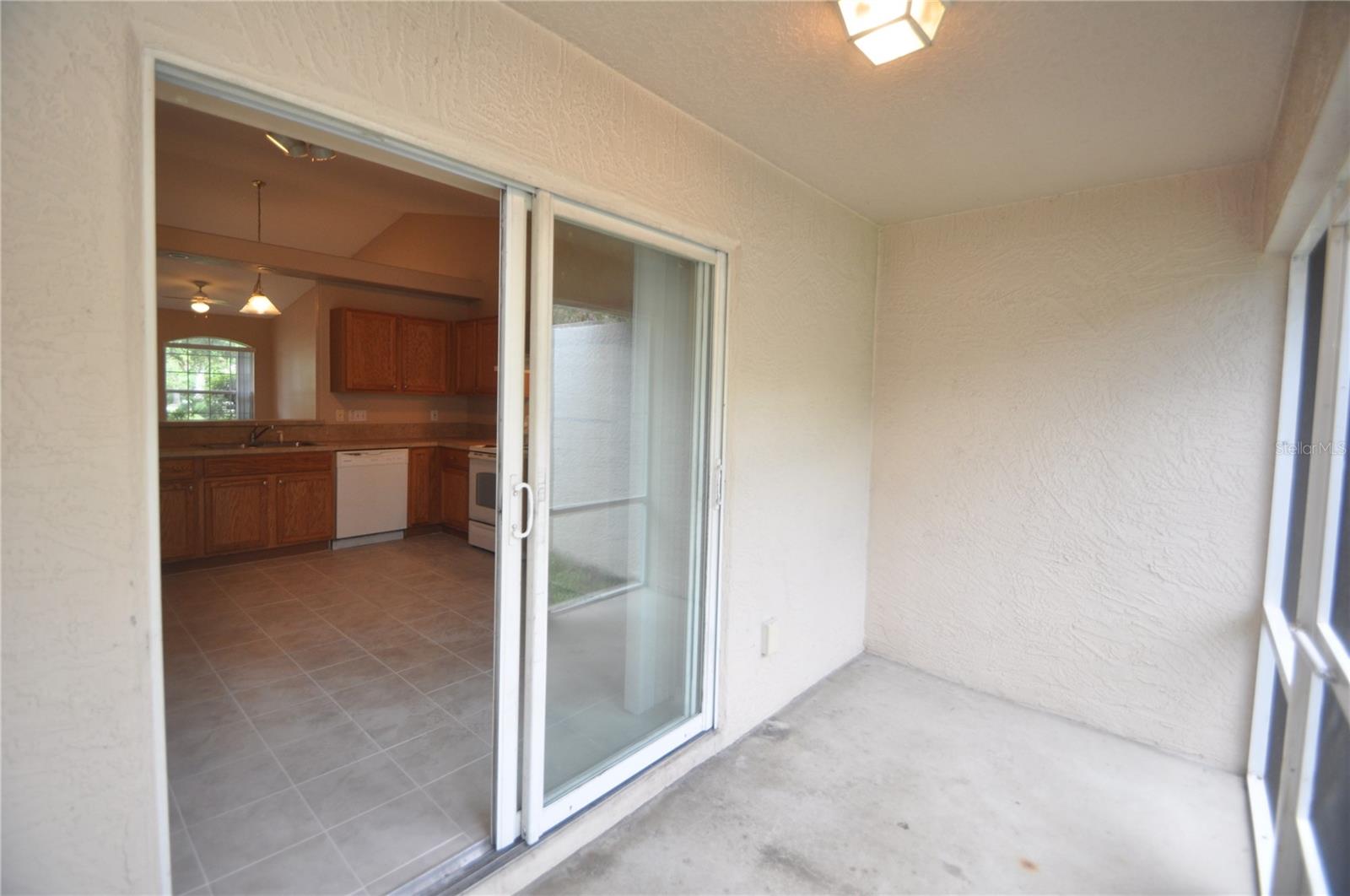 Image 16 of 29 For 69 Rose Drive B