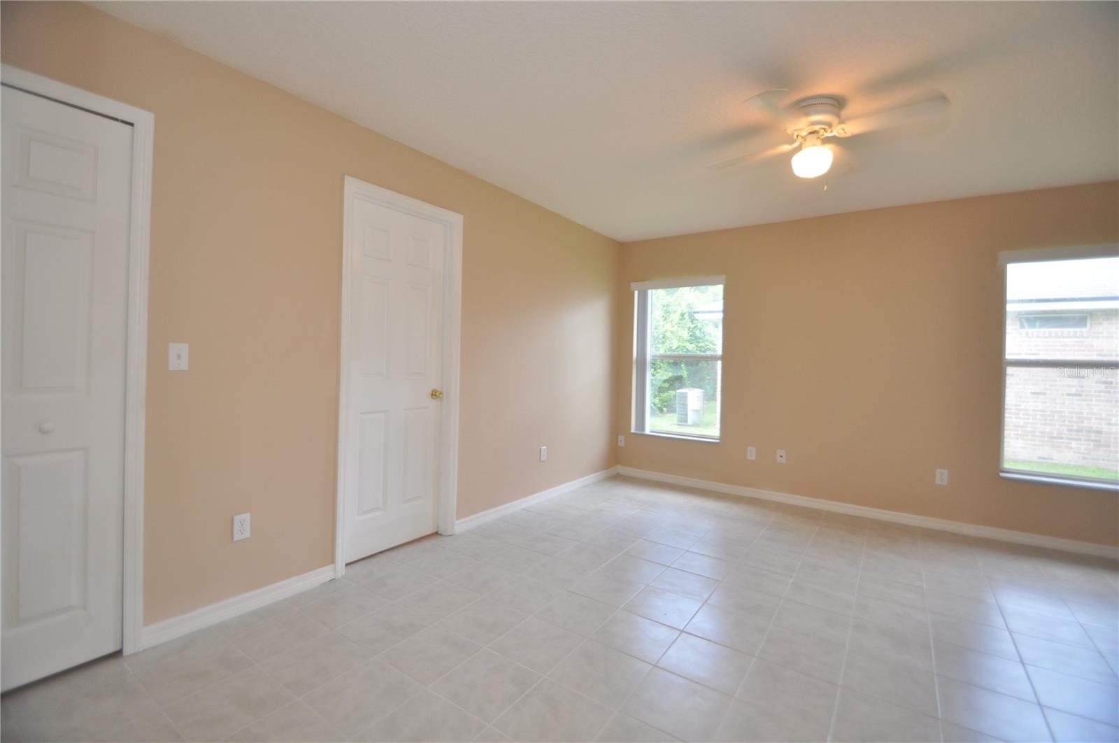 Image 18 of 29 For 69 Rose Drive B