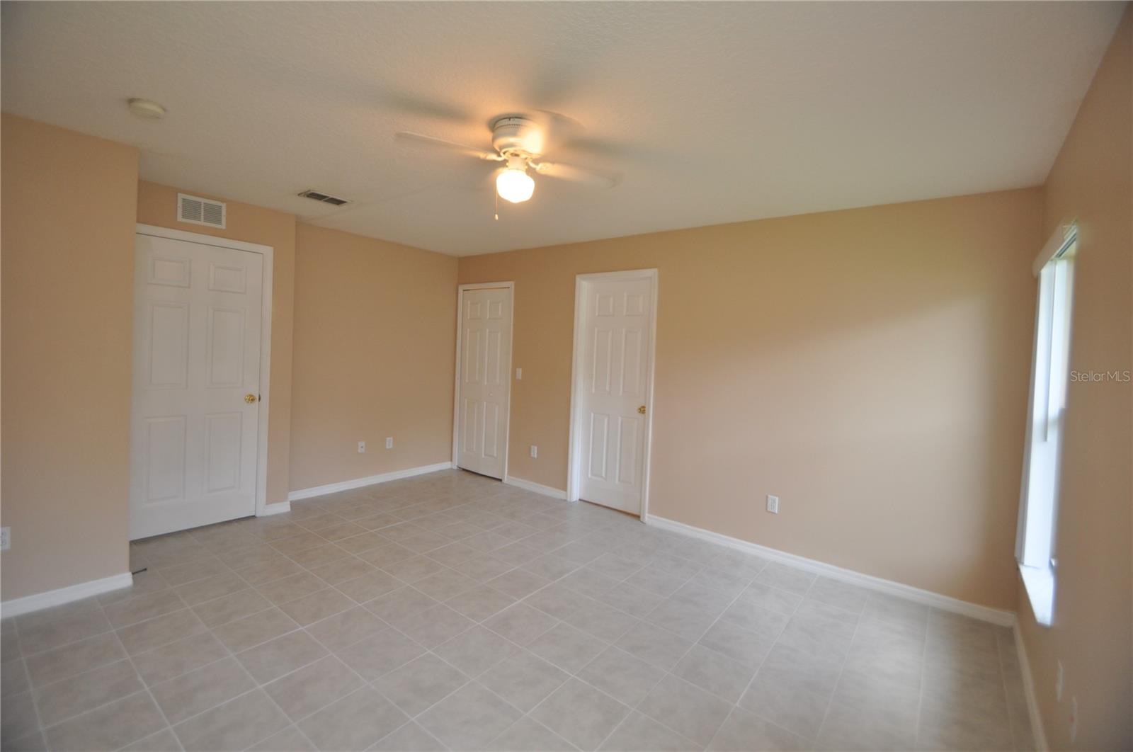 Image 21 of 29 For 69 Rose Drive B