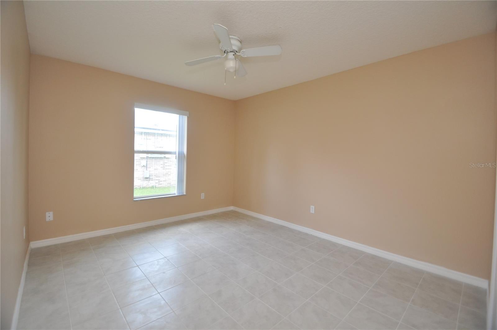 Image 25 of 29 For 69 Rose Drive B