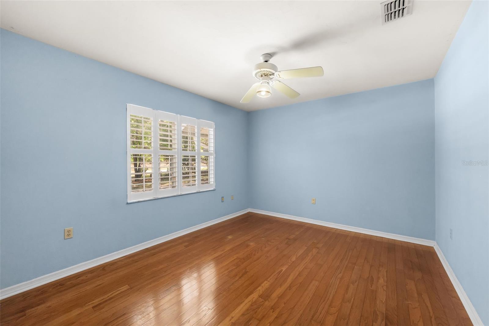 Image 26 of 48 For 3208 62nd Lane