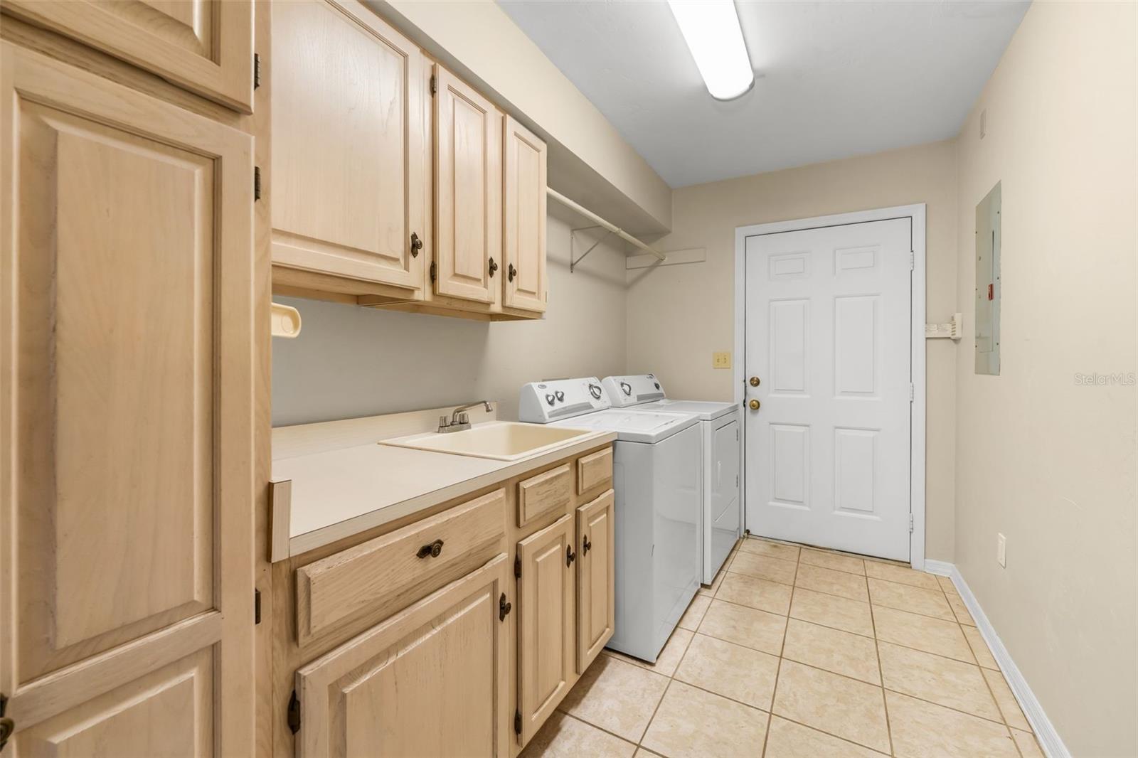 Image 31 of 48 For 3208 62nd Lane