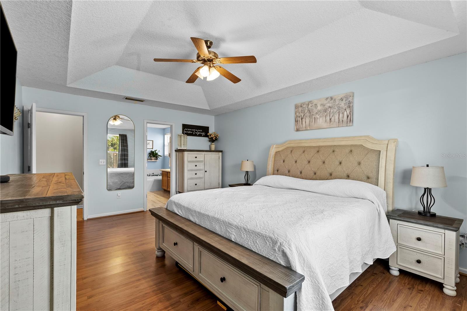 Image 20 of 36 For 3208 Sarahs Court