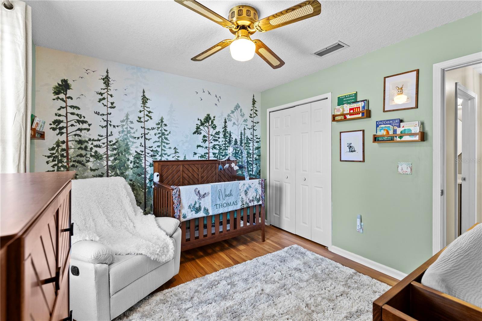Image 27 of 36 For 3208 Sarahs Court