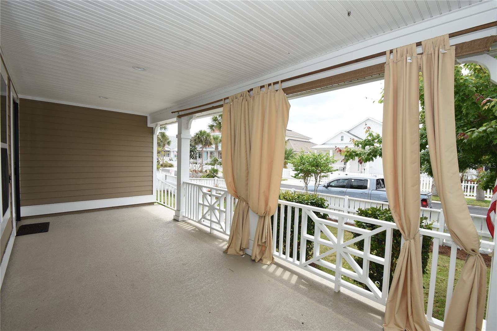 Image 37 of 48 For 28 Sandy Beach Way