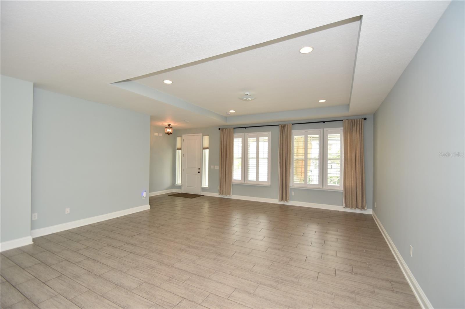 Image 6 of 48 For 28 Sandy Beach Way
