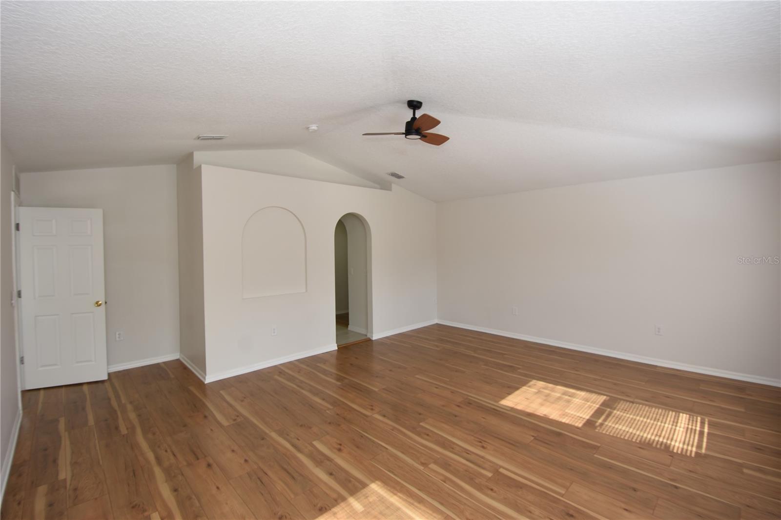 Image 14 of 26 For 3 Sea Beacon Place