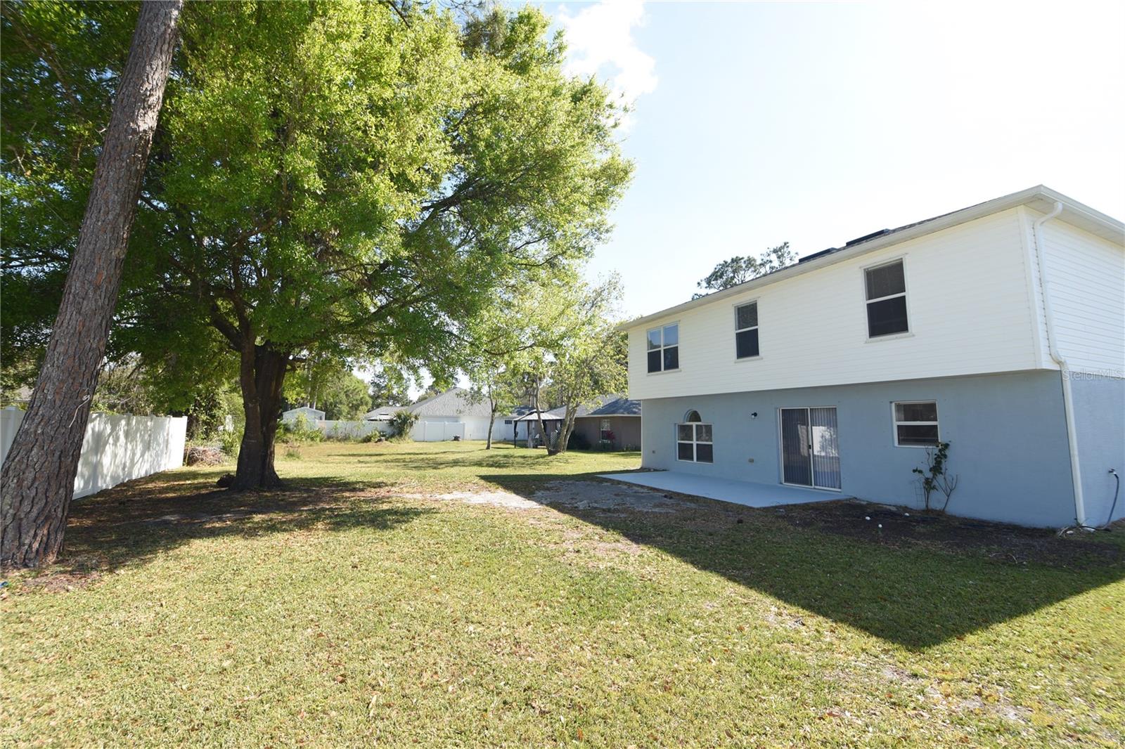 Image 2 of 26 For 3 Sea Beacon Place