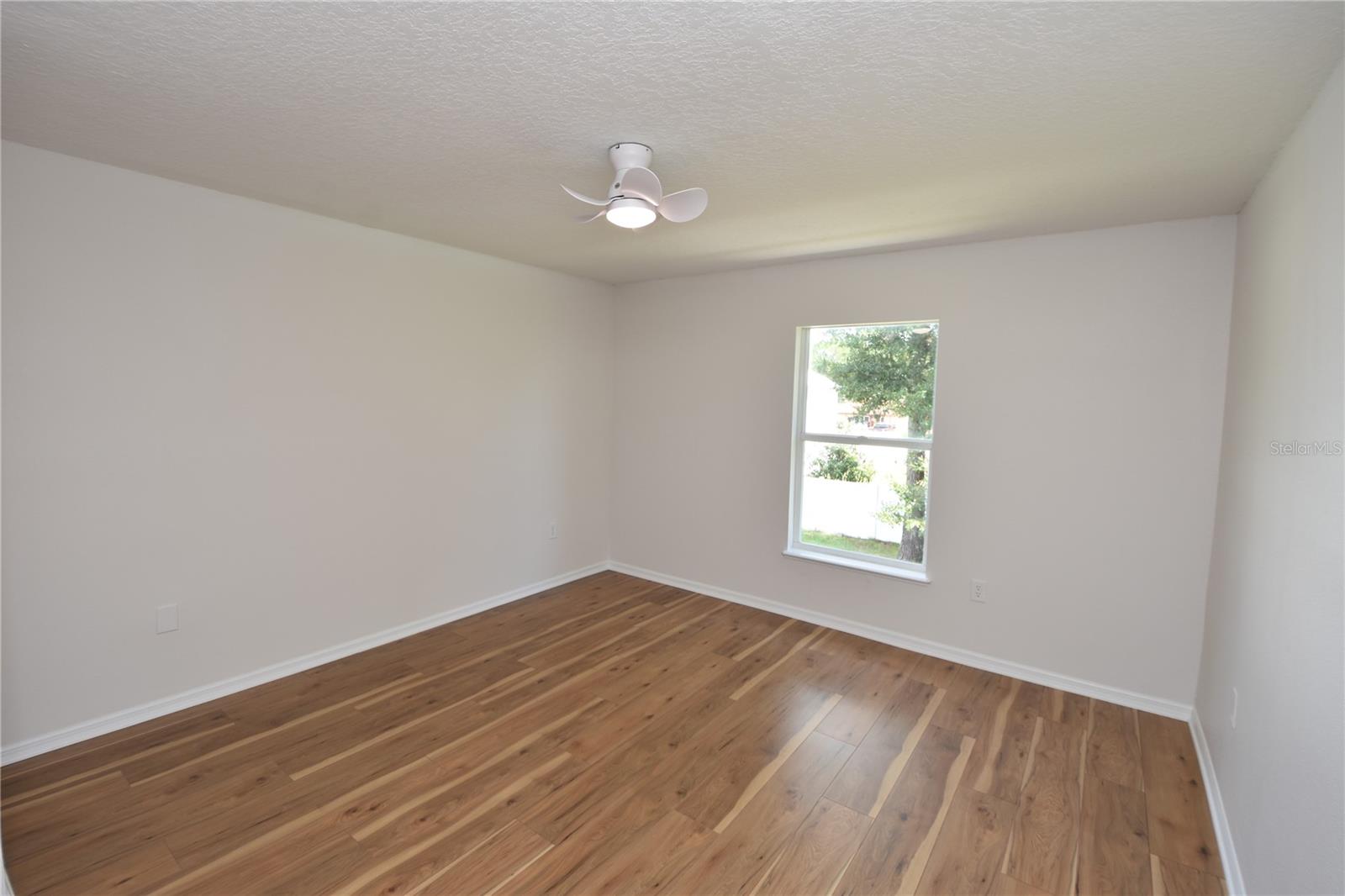 Image 22 of 26 For 3 Sea Beacon Place