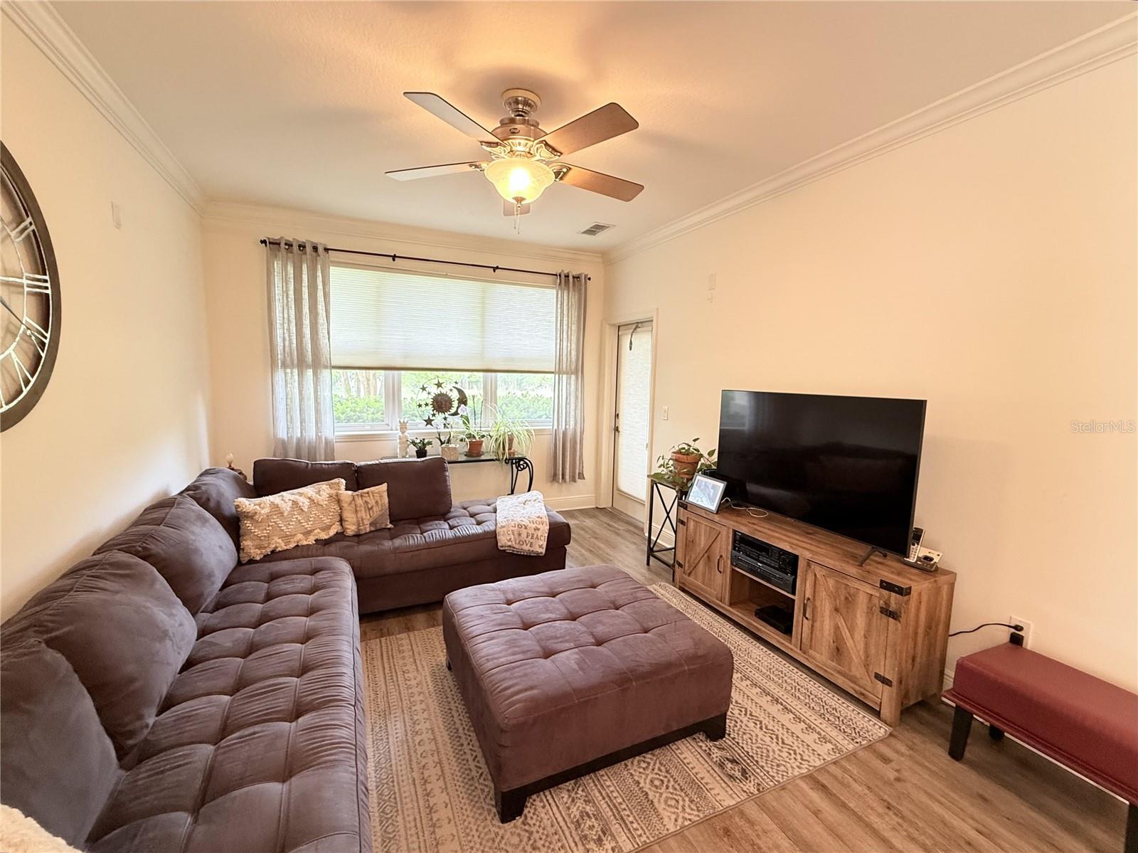 Image 14 of 49 For 25 Riverview Bend N 111