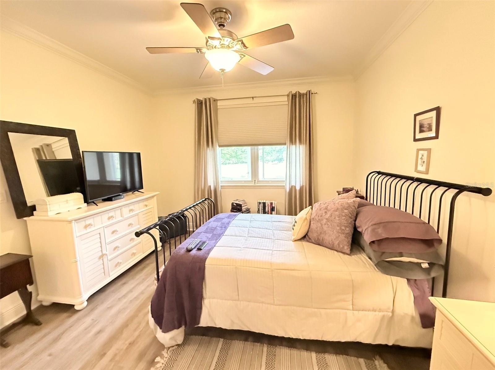 Image 22 of 49 For 25 Riverview Bend N 111