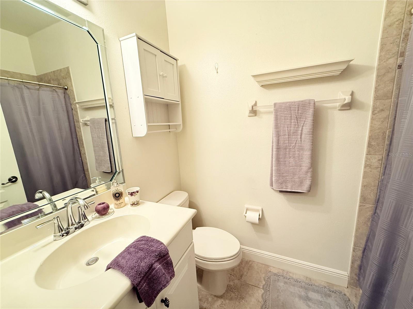 Image 27 of 49 For 25 Riverview Bend N 111