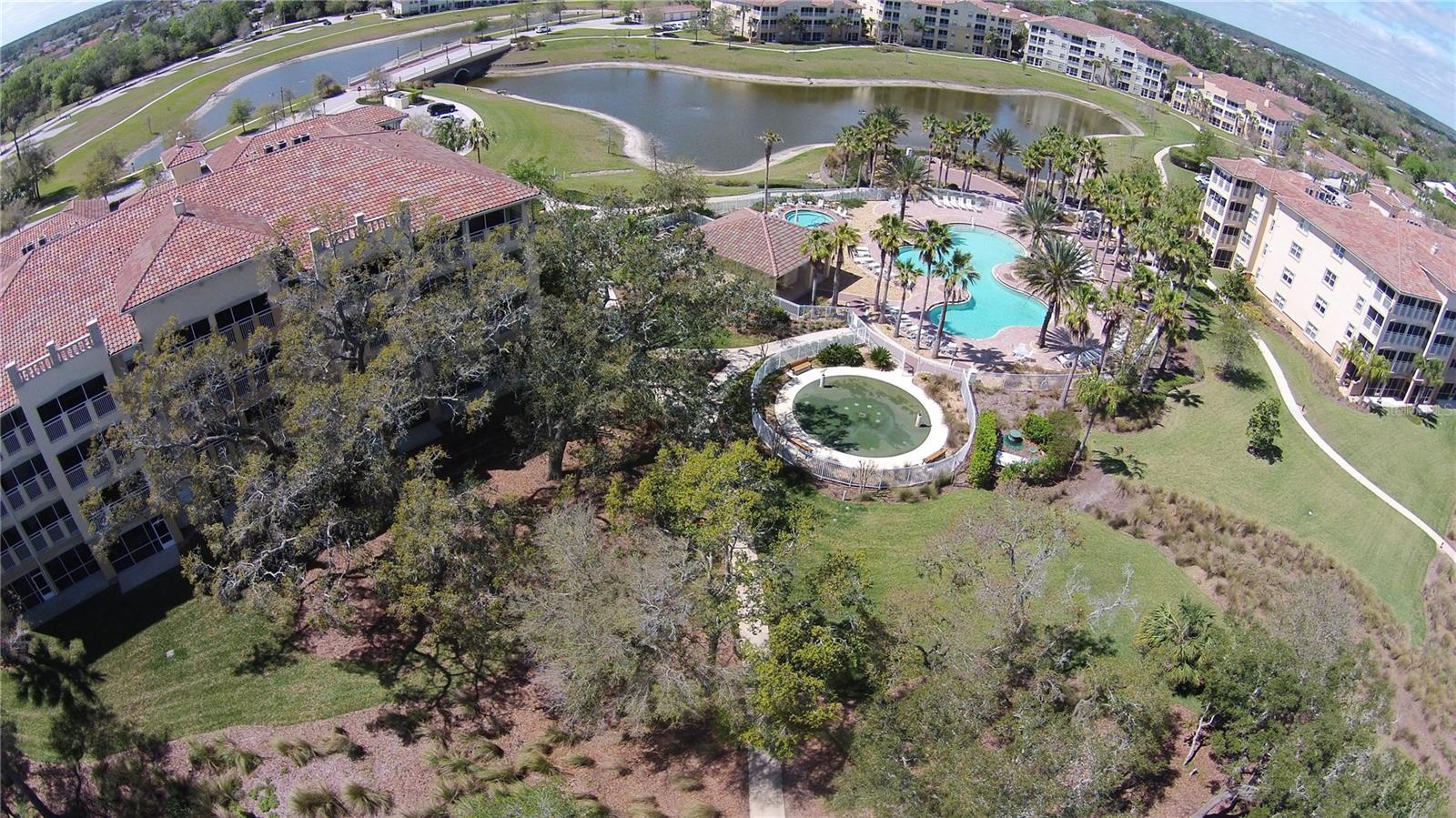 Image 39 of 49 For 25 Riverview Bend N 111