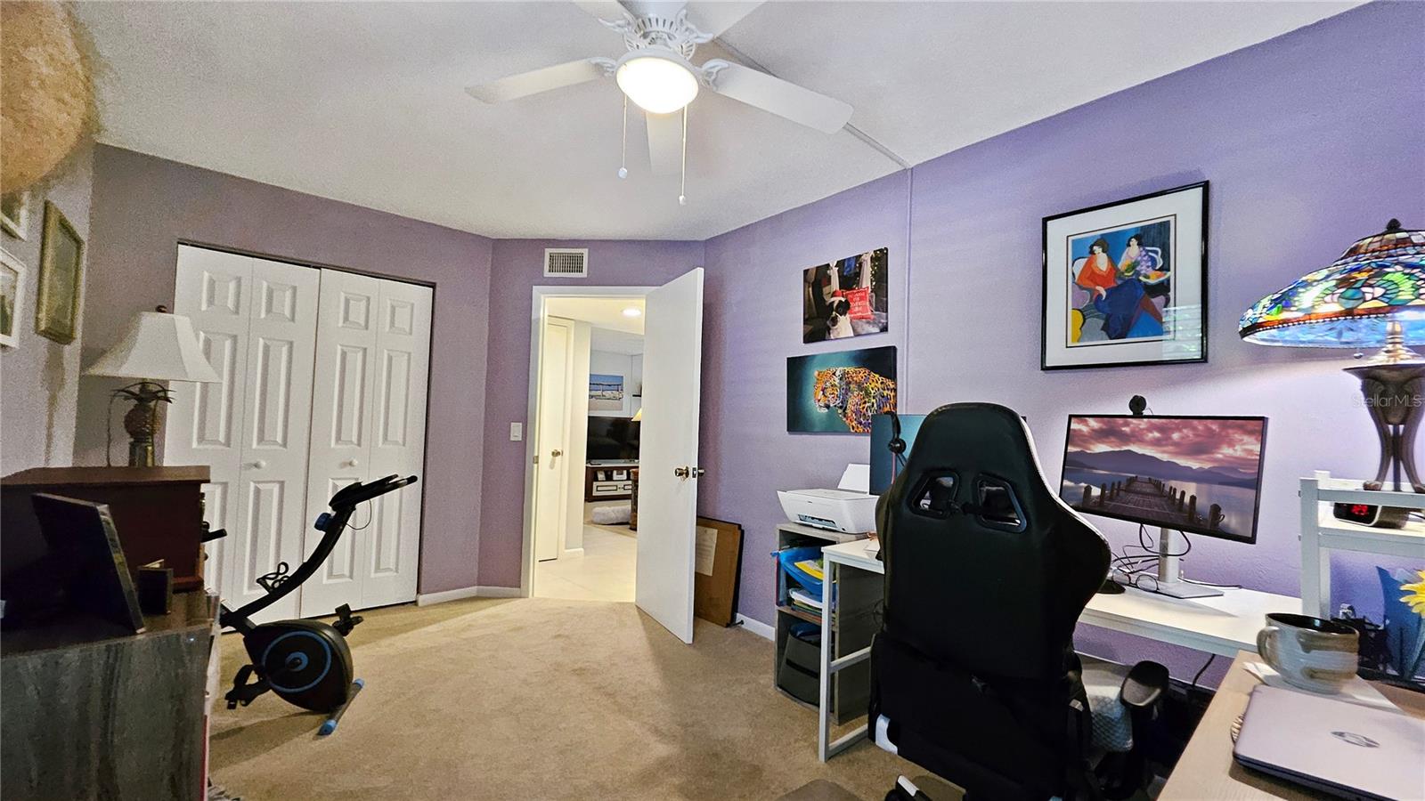 Image 30 of 39 For 21 Mid Pines Circle