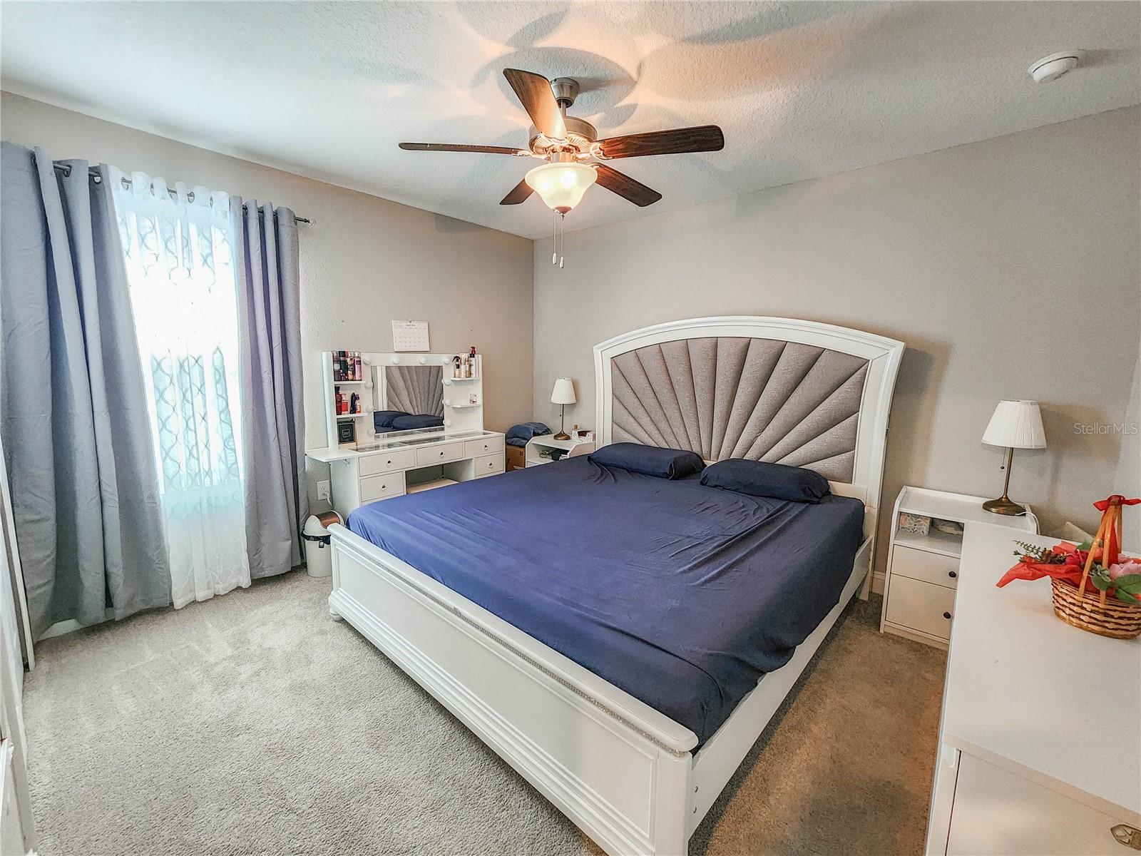 Image 11 of 58 For 617 Narvarez Avenue