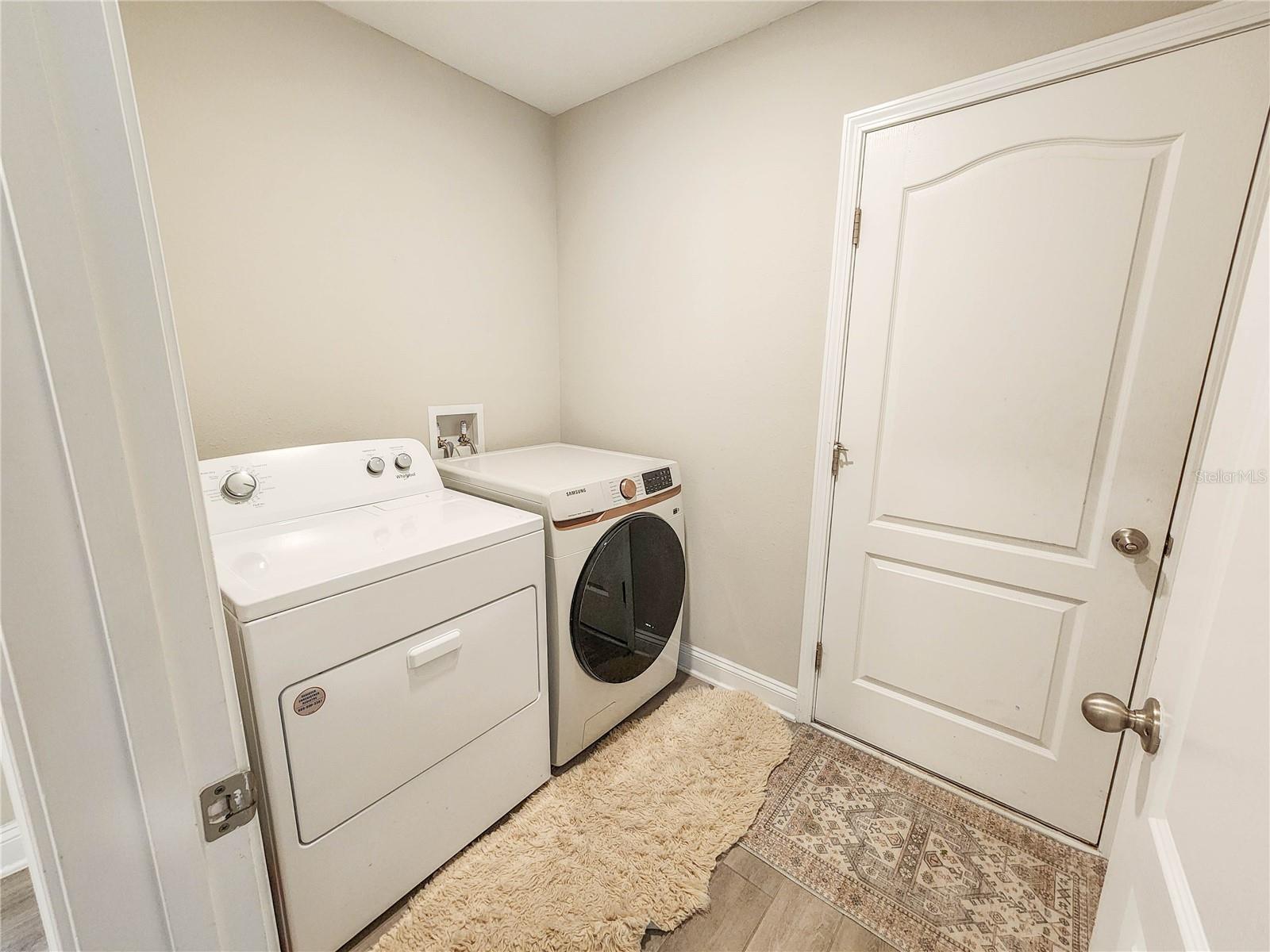 Image 16 of 58 For 617 Narvarez Avenue